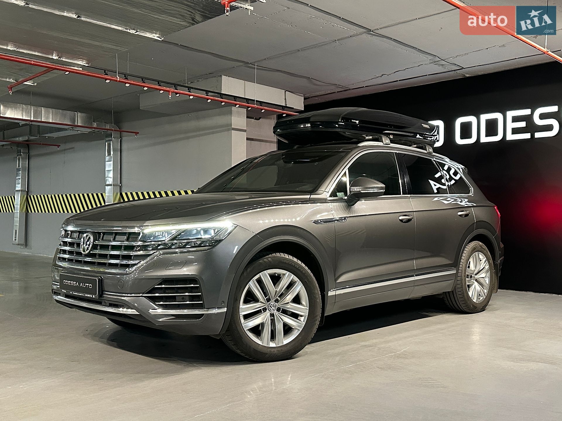 Volkswagen Touareg 2019 VIN WVGZZZCRZKD026854 фото оголошення 3 з 38