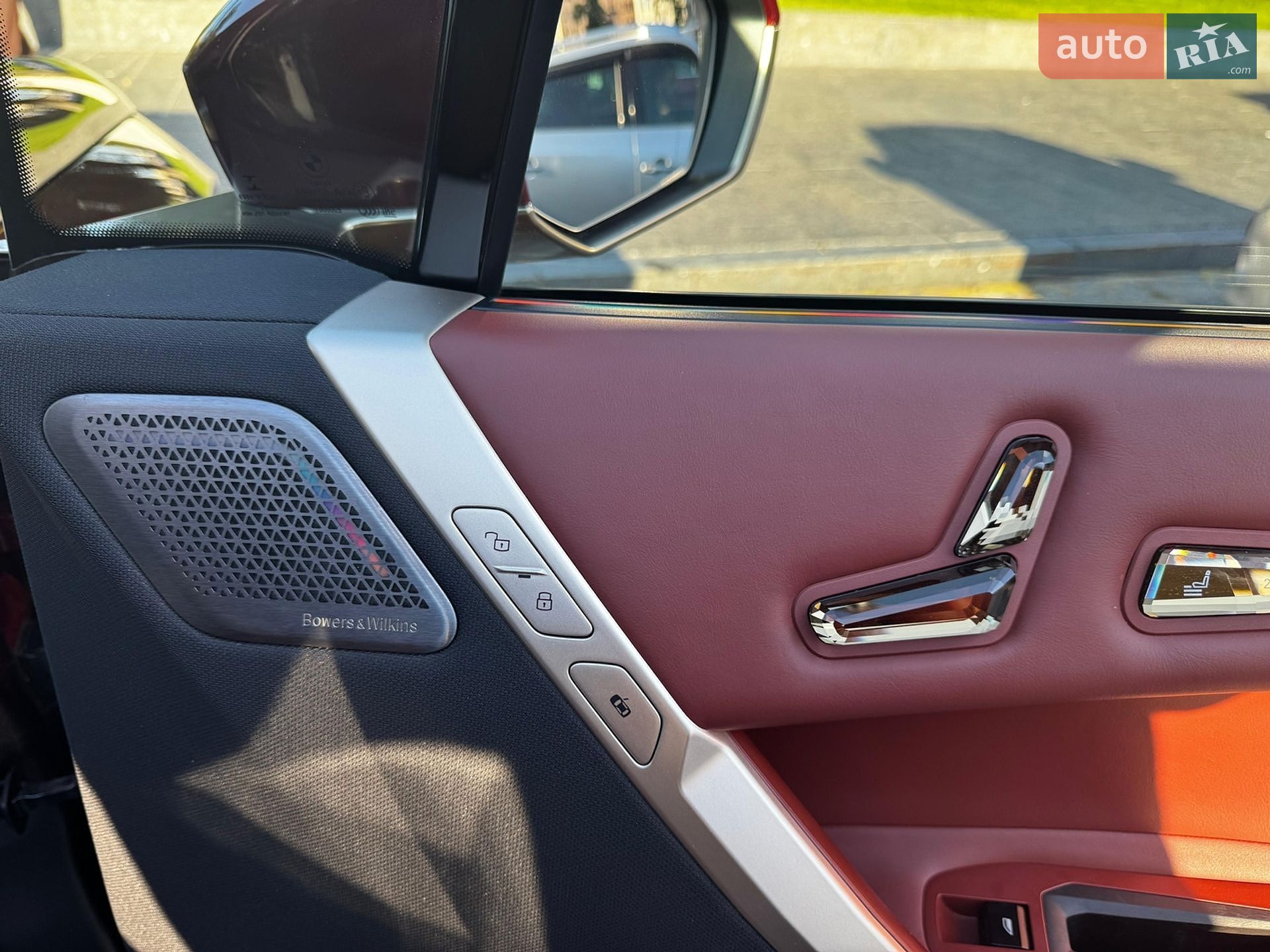 BMW iX 2021 VIN WBY21CF040CH66179 фото оголошення 20 з 78