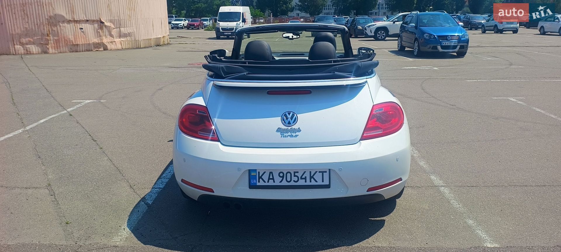 Volkswagen Beetle 2016 VIN 3VW507AT7GM813296 фото оголошення 2 з 13