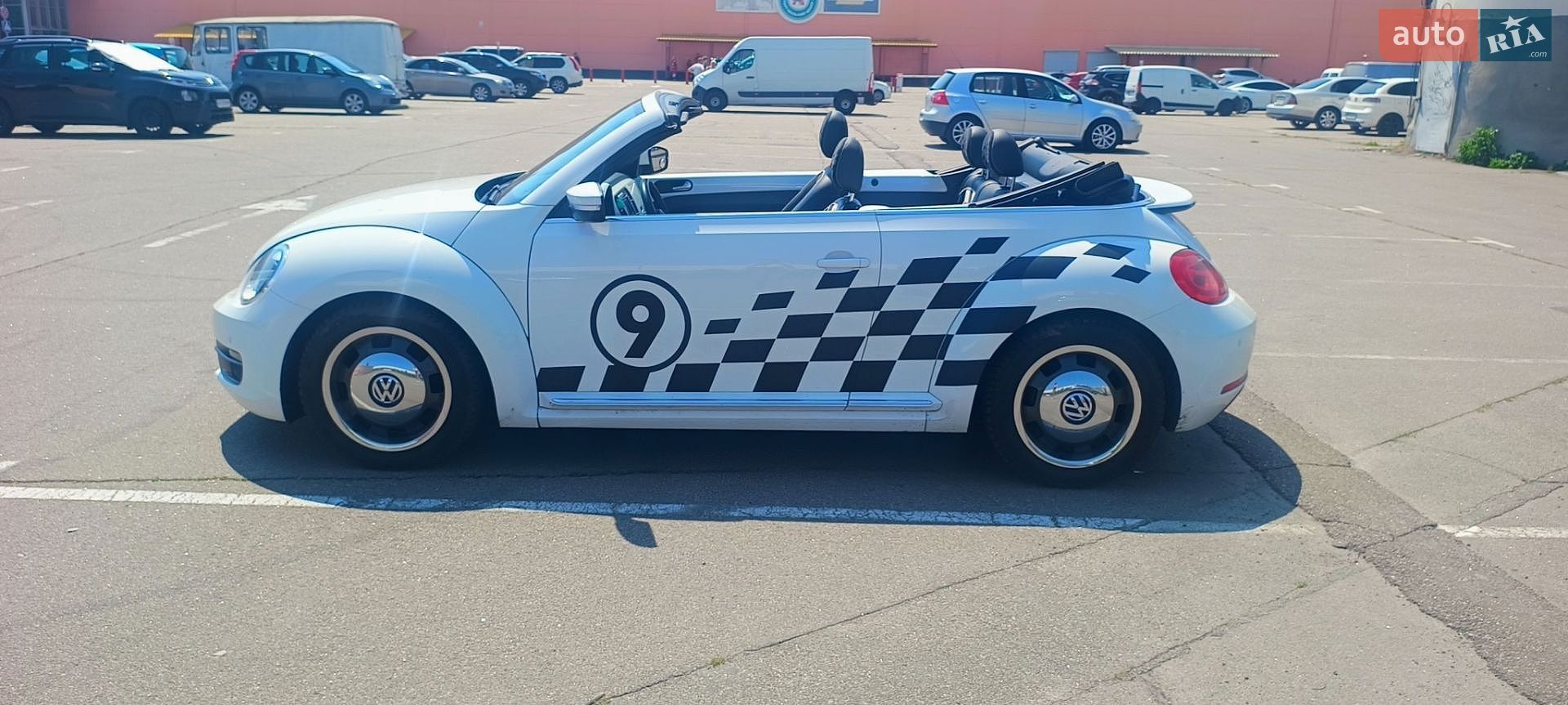 Volkswagen Beetle 2016 VIN 3VW507AT7GM813296 фото оголошення 3 з 13