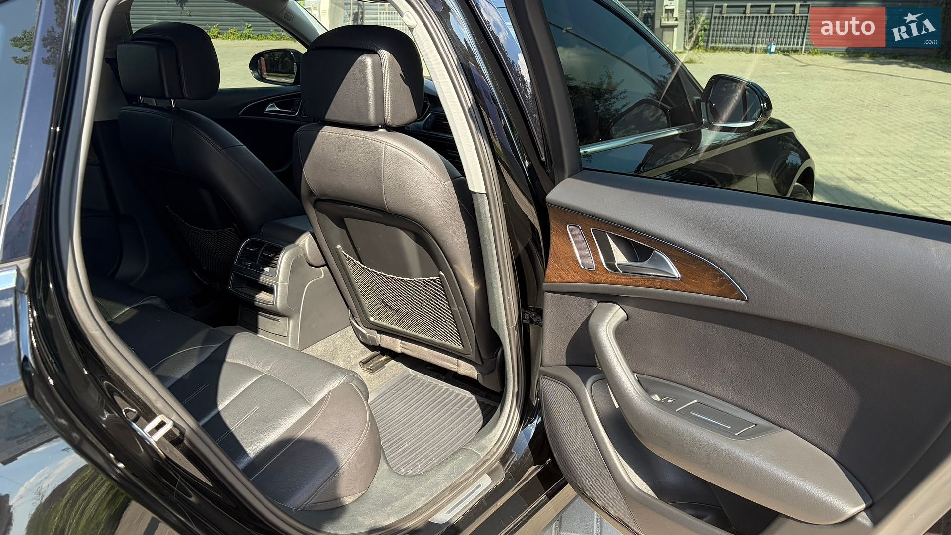 Audi A6 2015 VIN WAUZZZ4G5GN141617 фото оголошення 12 з 21