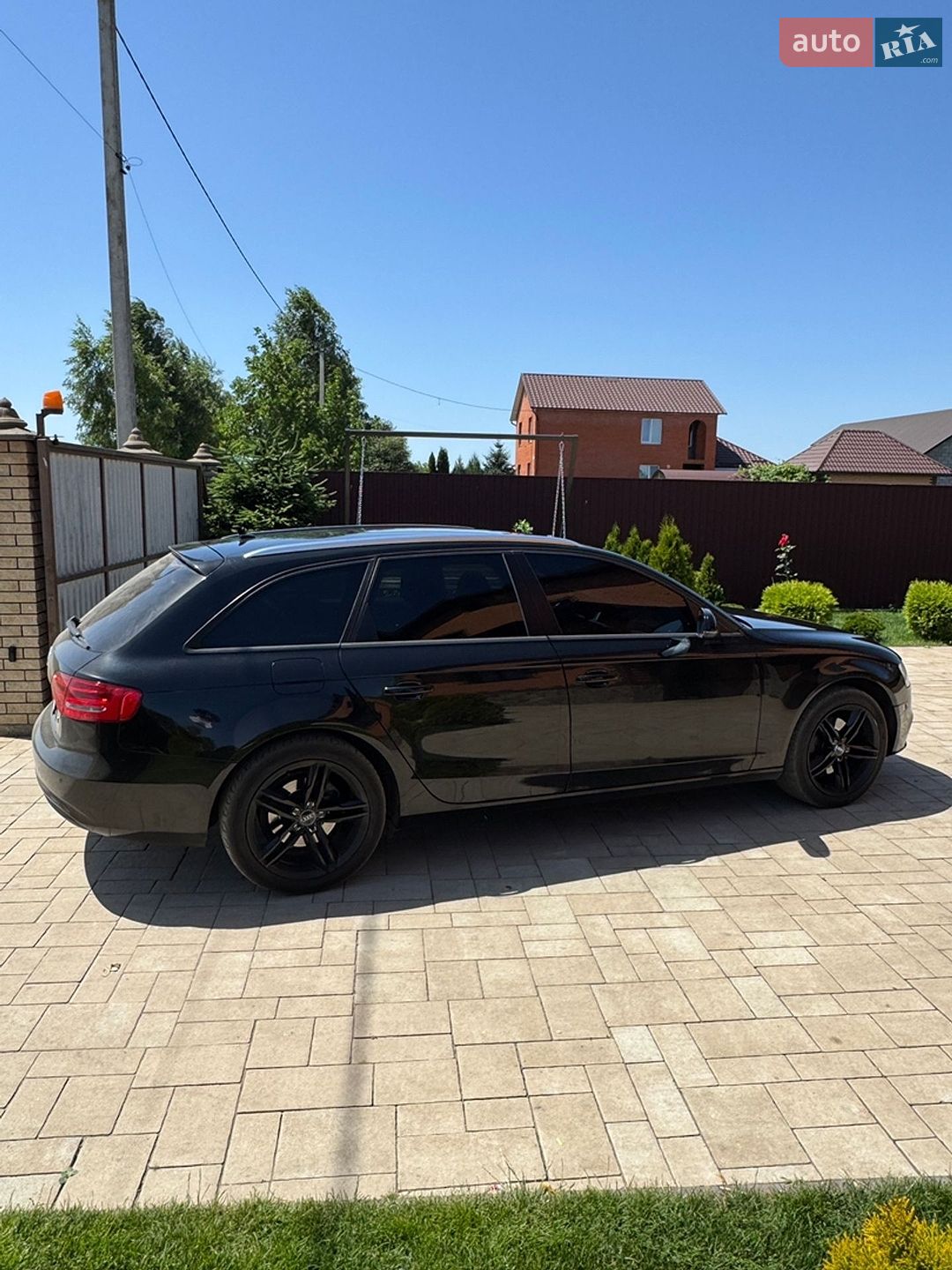 Audi A4 2015 VIN WAUZZZ8K4FA177058 фото оголошення 4 з 24