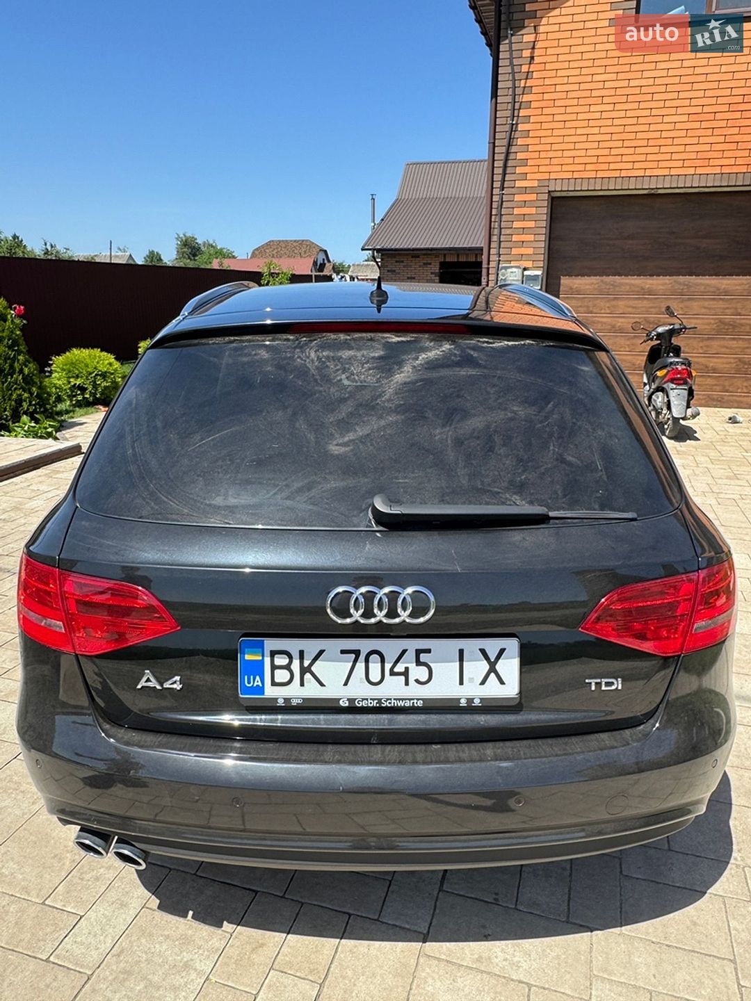 Audi A4 2015 VIN WAUZZZ8K4FA177058 фото оголошення 11 з 24