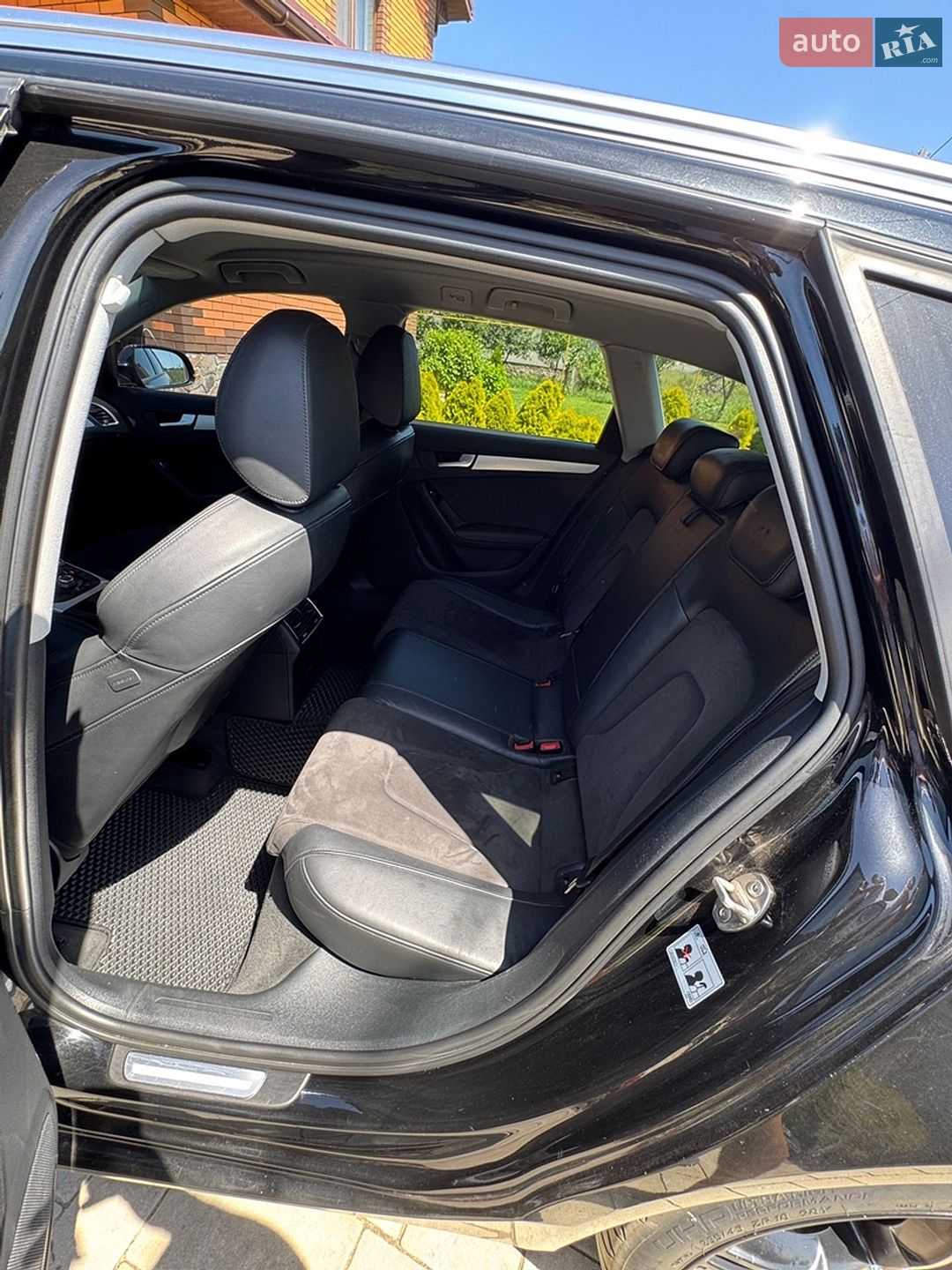 Audi A4 2015 VIN WAUZZZ8K4FA177058 фото оголошення 15 з 24
