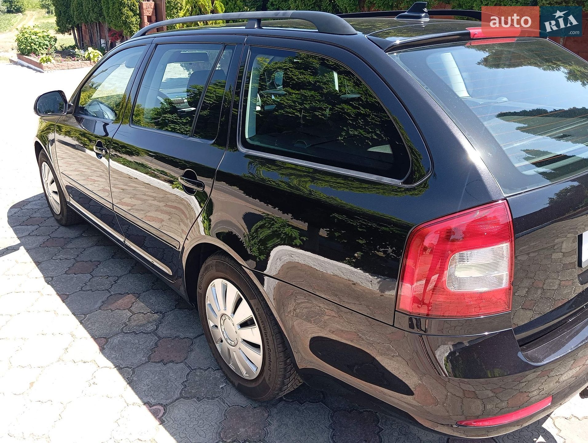 Skoda Octavia 2010 VIN TMBHT61Z9B2037937 фото оголошення 3 з 24