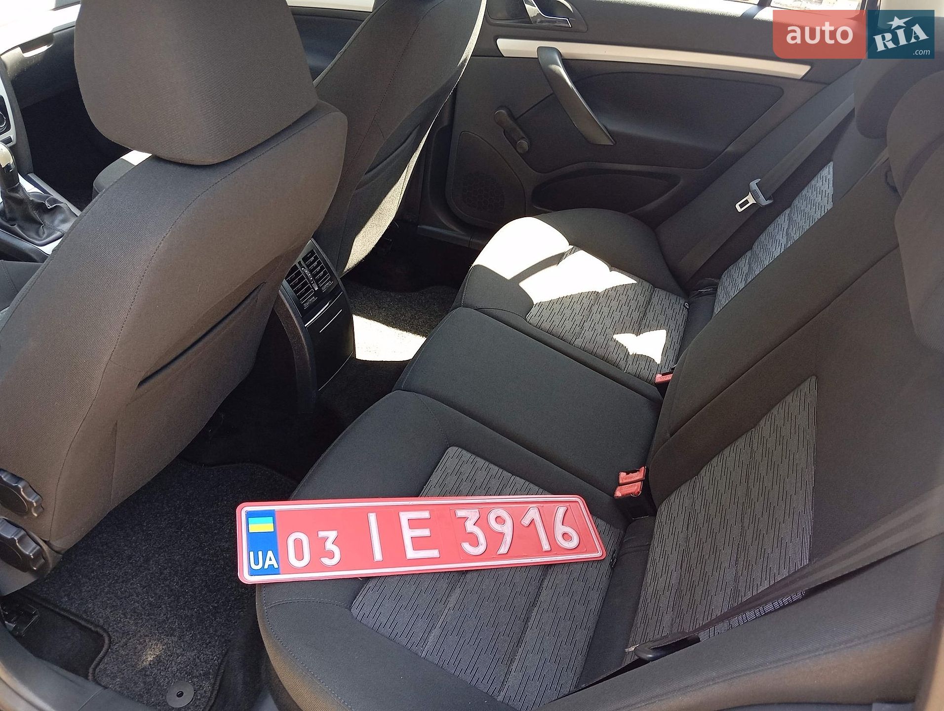 Skoda Octavia 2010 VIN TMBHT61Z9B2037937 фото оголошення 12 з 24
