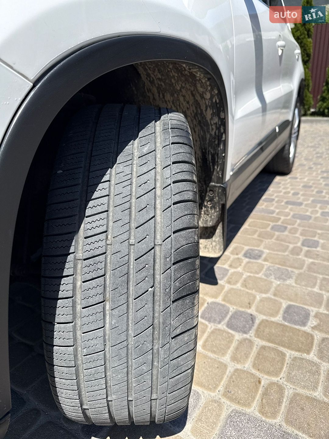 Volkswagen Tiguan 2013 VIN WVGBV3AX5DW609350 фото оголошення 10 з 104