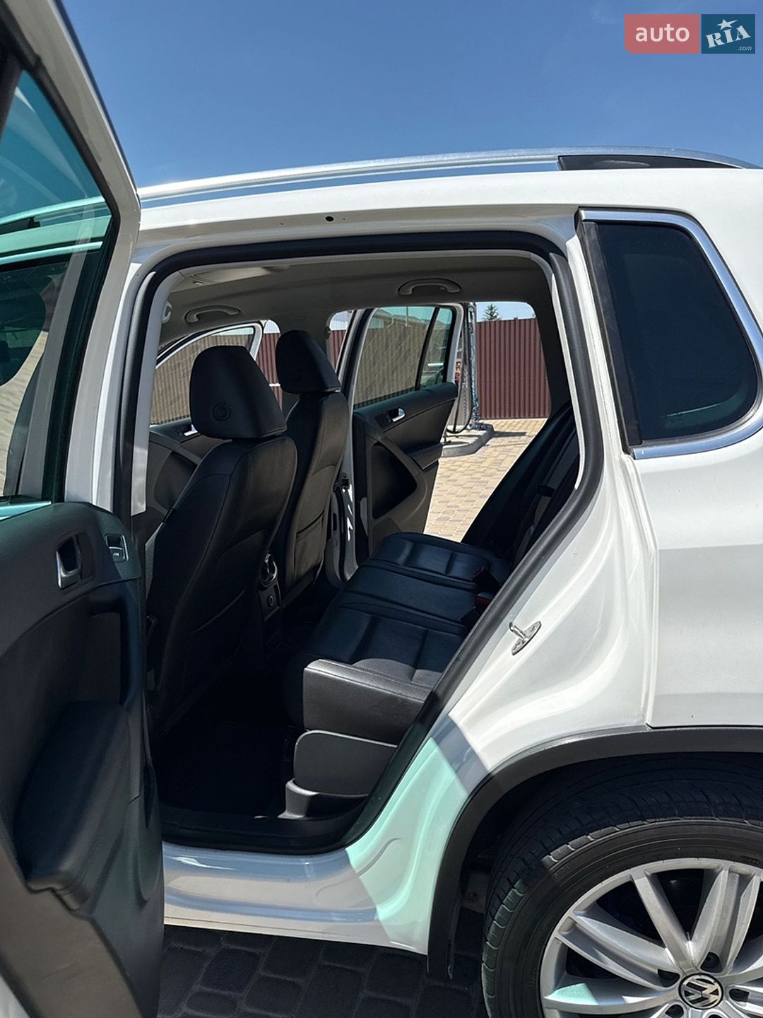 Volkswagen Tiguan 2013 VIN WVGBV3AX5DW609350 фото оголошення 96 з 104