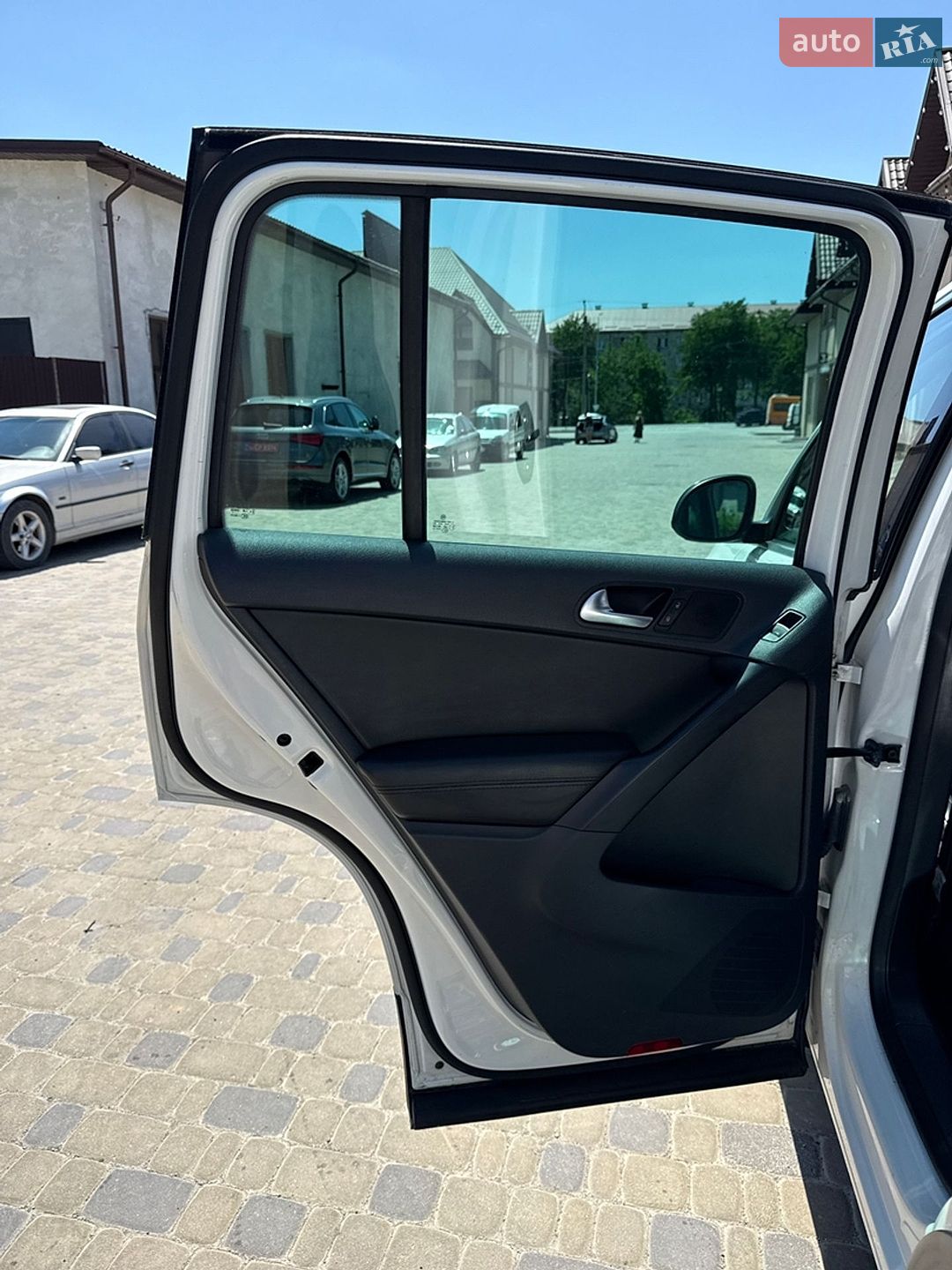 Volkswagen Tiguan 2013 VIN WVGBV3AX5DW609350 фото оголошення 97 з 104