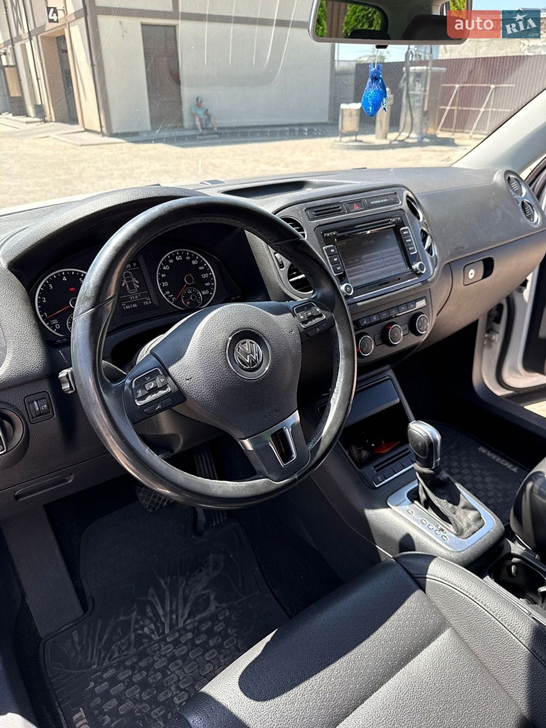 Volkswagen Tiguan 2013 VIN WVGBV3AX5DW609350 фото оголошення 100 з 104