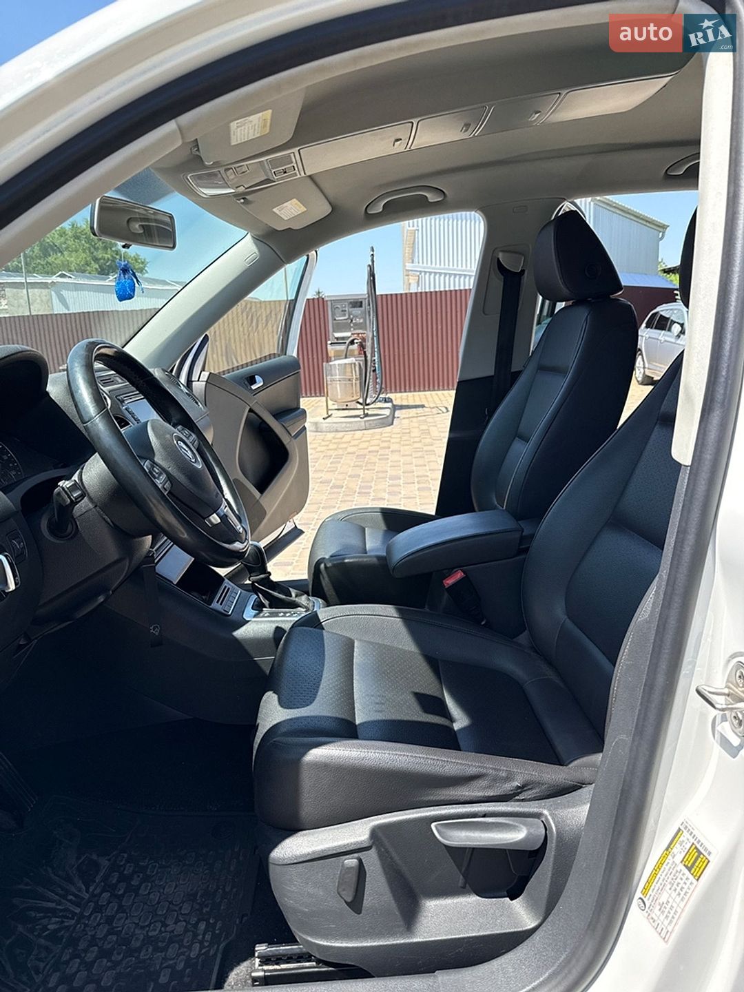 Volkswagen Tiguan 2013 VIN WVGBV3AX5DW609350 фото оголошення 101 з 104
