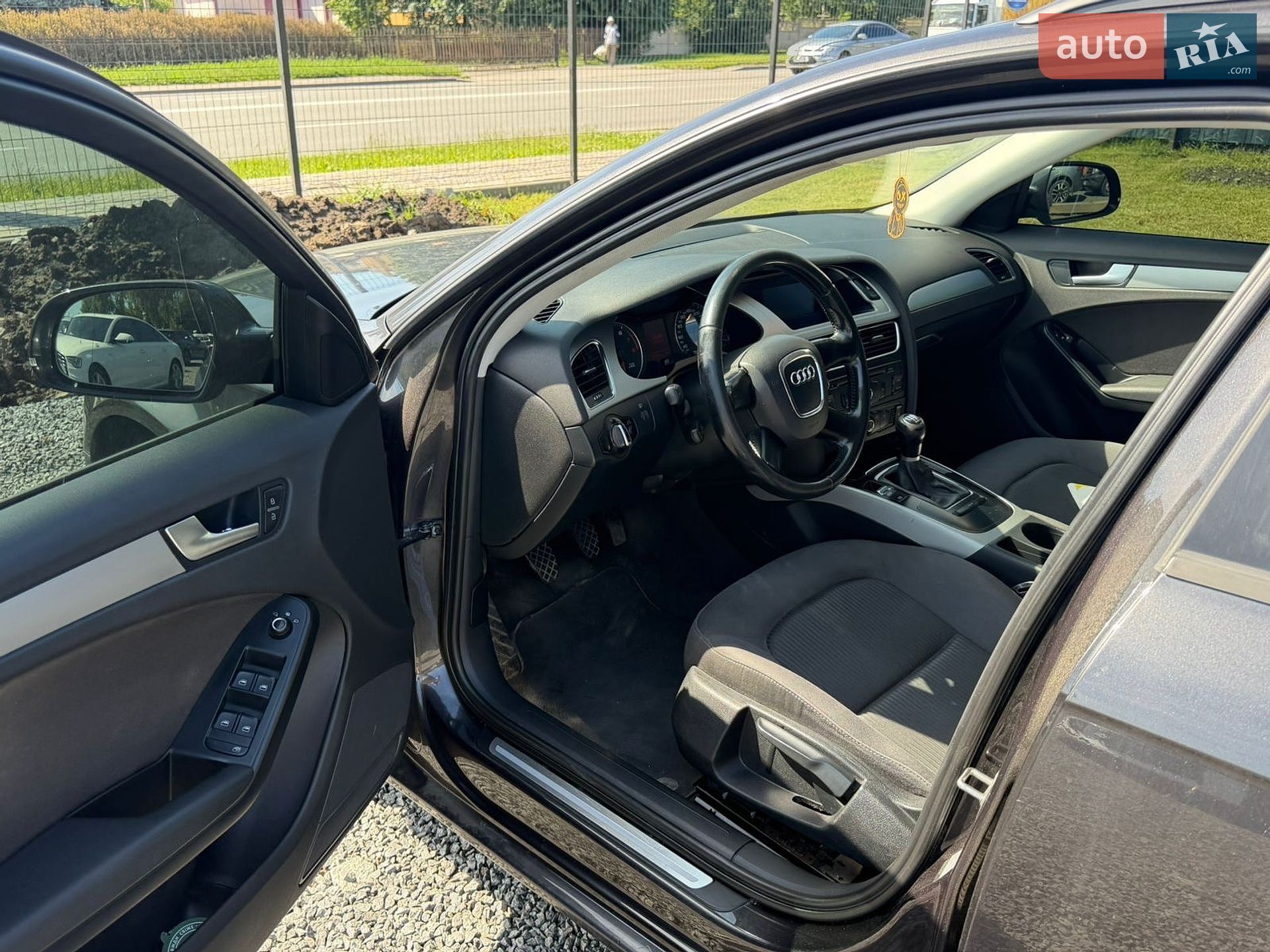 Audi A4 2009 VIN WAUZZZ8K8AA035238 фото оголошення 9 з 14