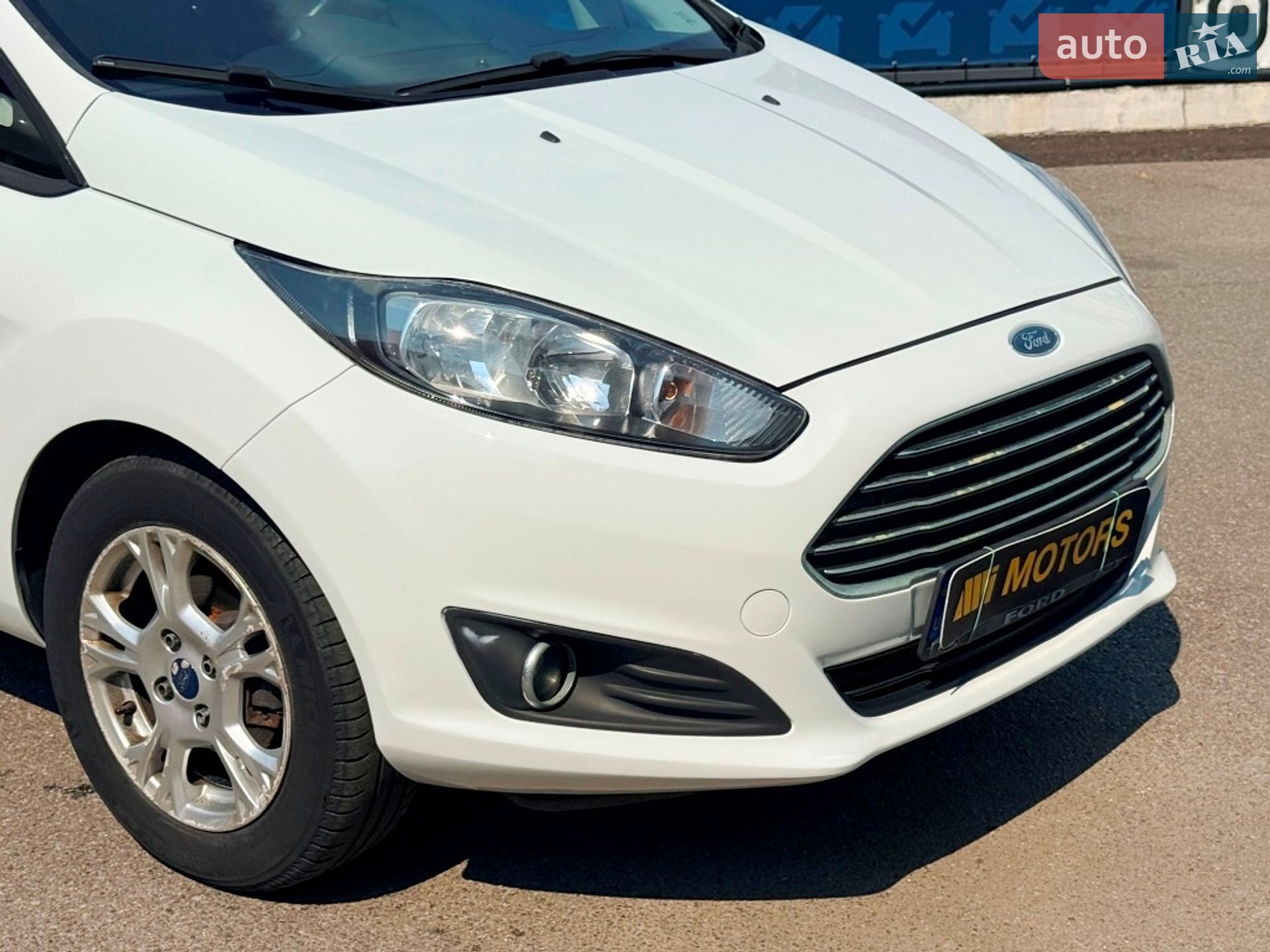 Ford Fiesta 2016 VIN 3FADP4BJ2GM203320 фото оголошення 15 з 66