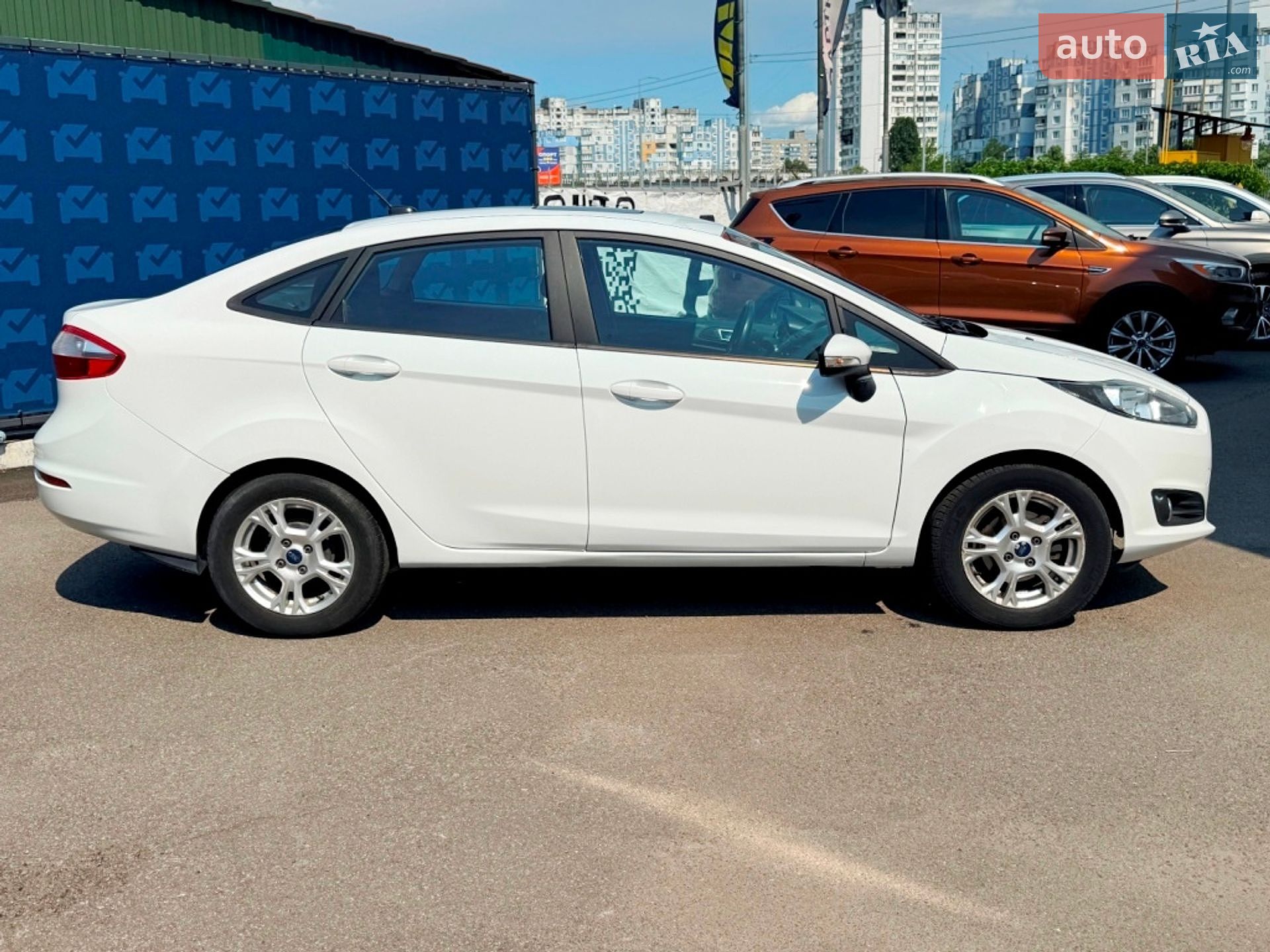 Ford Fiesta 2016 VIN 3FADP4BJ2GM203320 фото оголошення 23 з 66