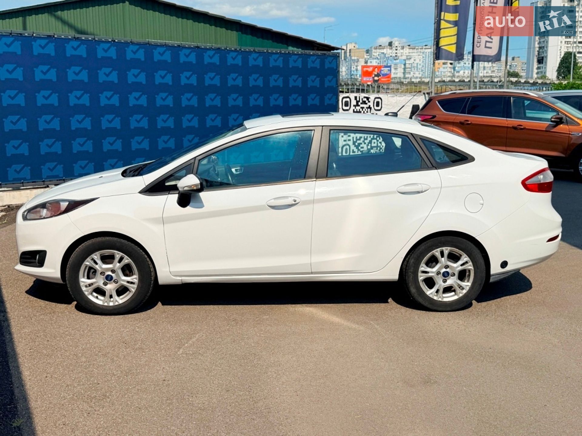 Ford Fiesta 2016 VIN 3FADP4BJ2GM203320 фото оголошення 24 з 66