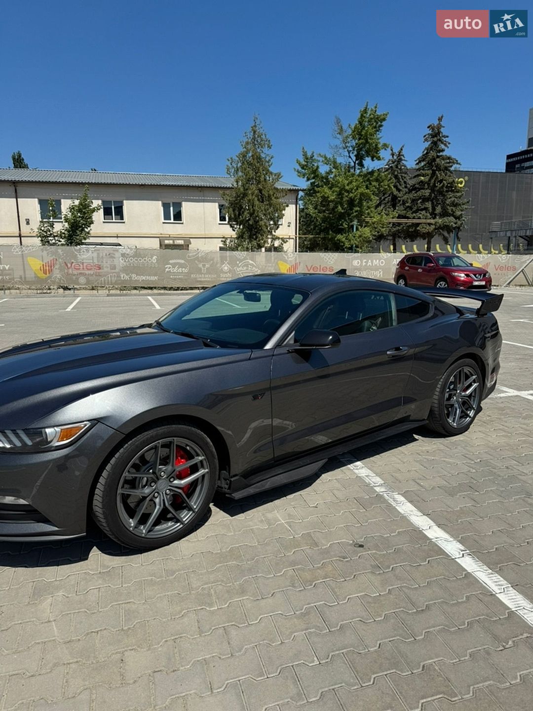 Ford Mustang 2017 VIN 1FA6P8AM0H5322020 фото оголошення 2 з 31