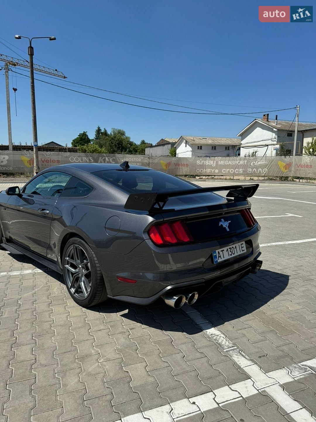 Ford Mustang 2017 VIN 1FA6P8AM0H5322020 фото оголошення 5 з 31