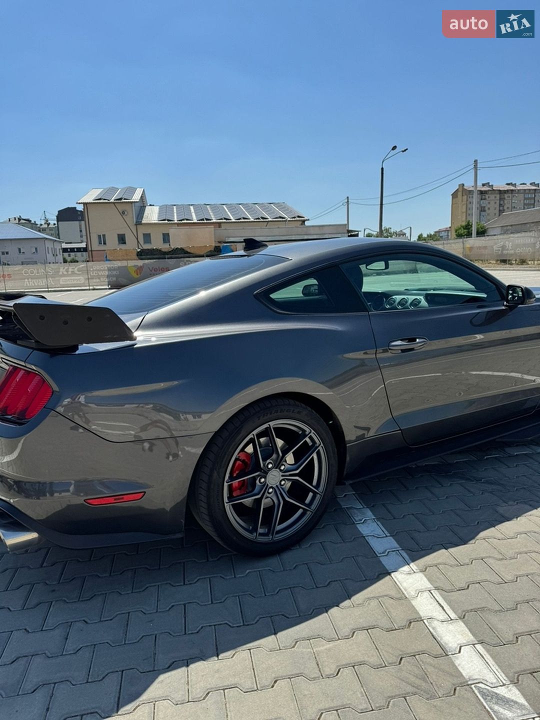 Ford Mustang 2017 VIN 1FA6P8AM0H5322020 фото оголошення 10 з 31