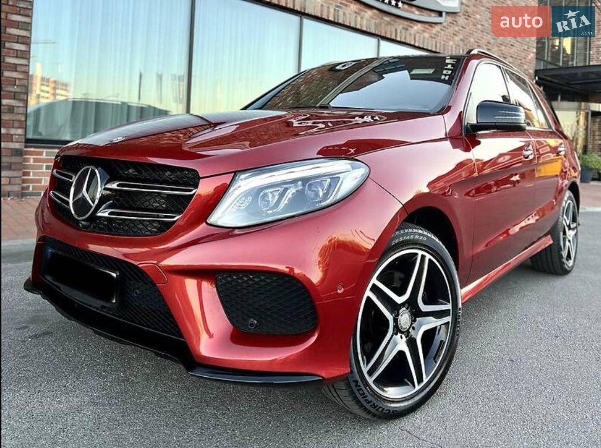 Mercedes-Benz GLE-Class 2016 VIN 4JGDA2EB2GA791796 фото оголошення 2 з 35