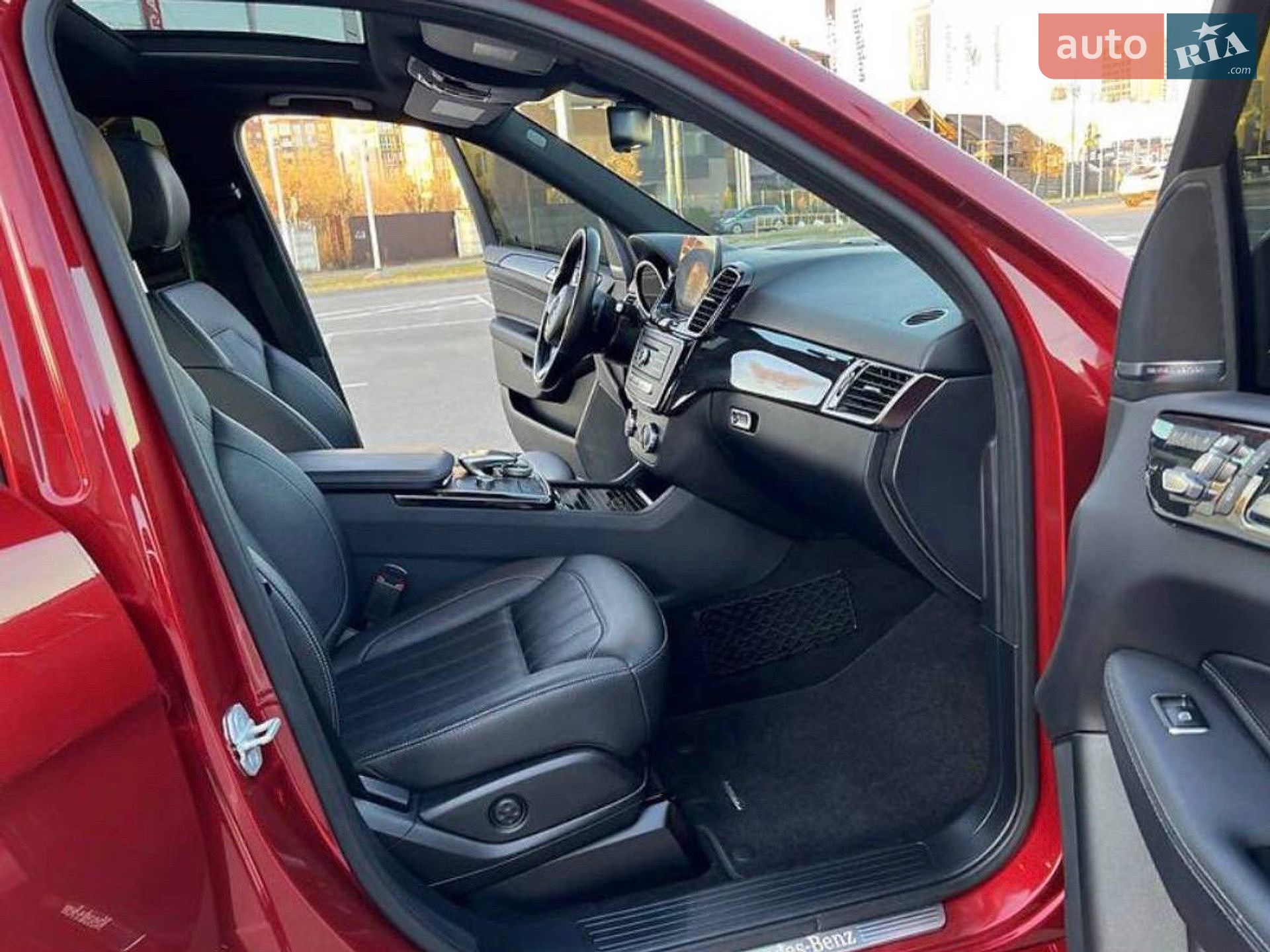 Mercedes-Benz GLE-Class 2016 VIN 4JGDA2EB2GA791796 фото оголошення 13 з 35