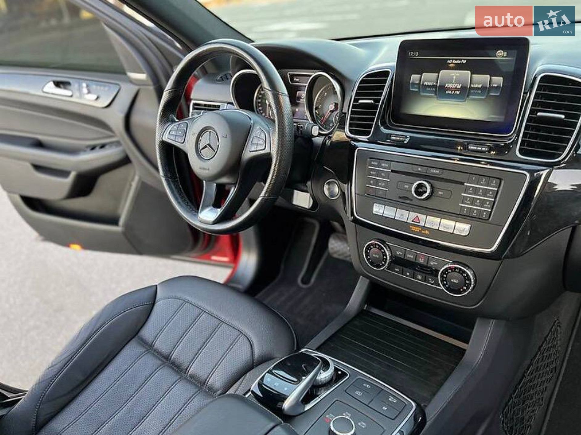 Mercedes-Benz GLE-Class 2016 VIN 4JGDA2EB2GA791796 фото оголошення 16 з 35
