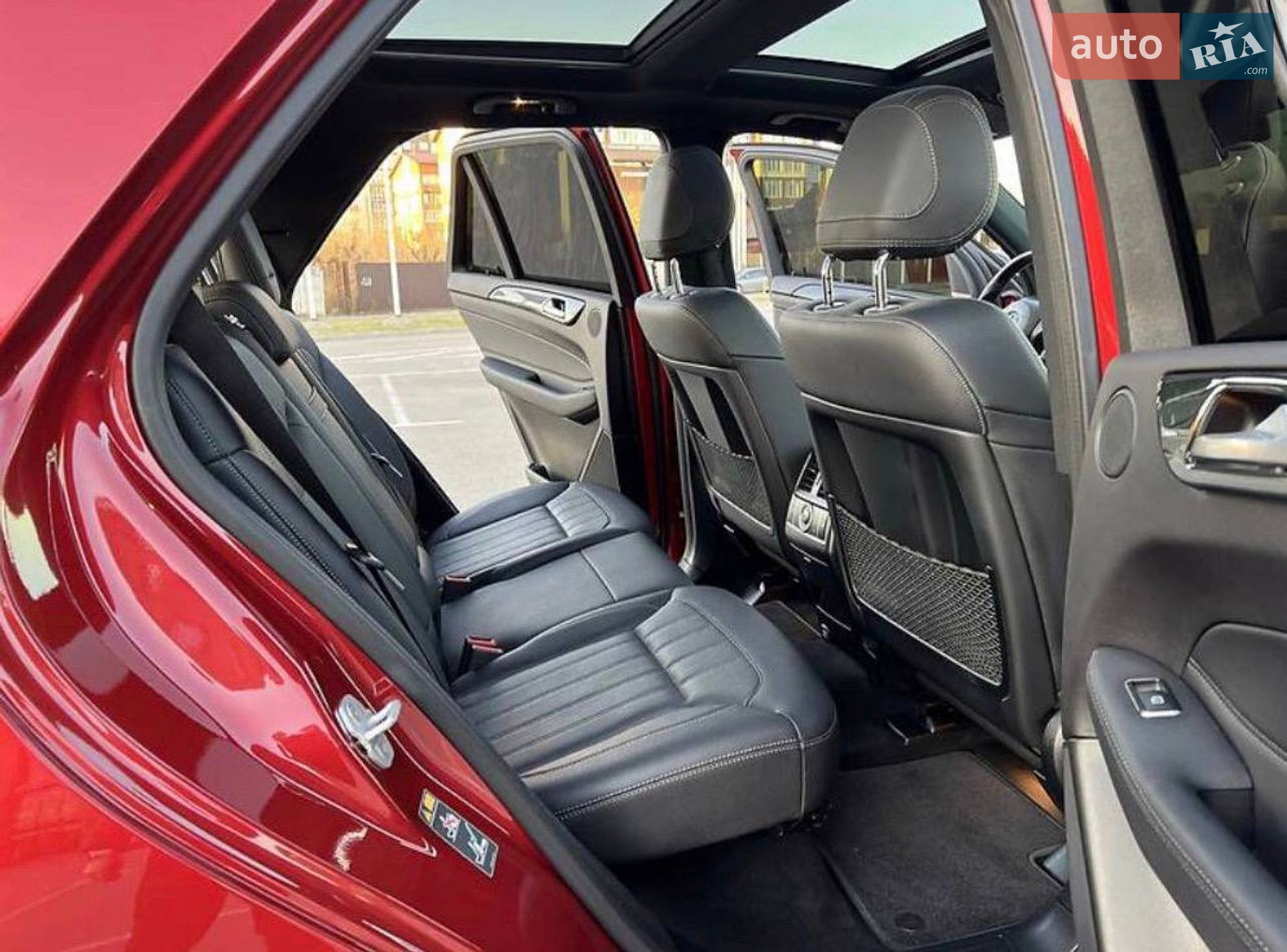 Mercedes-Benz GLE-Class 2016 VIN 4JGDA2EB2GA791796 фото оголошення 30 з 35