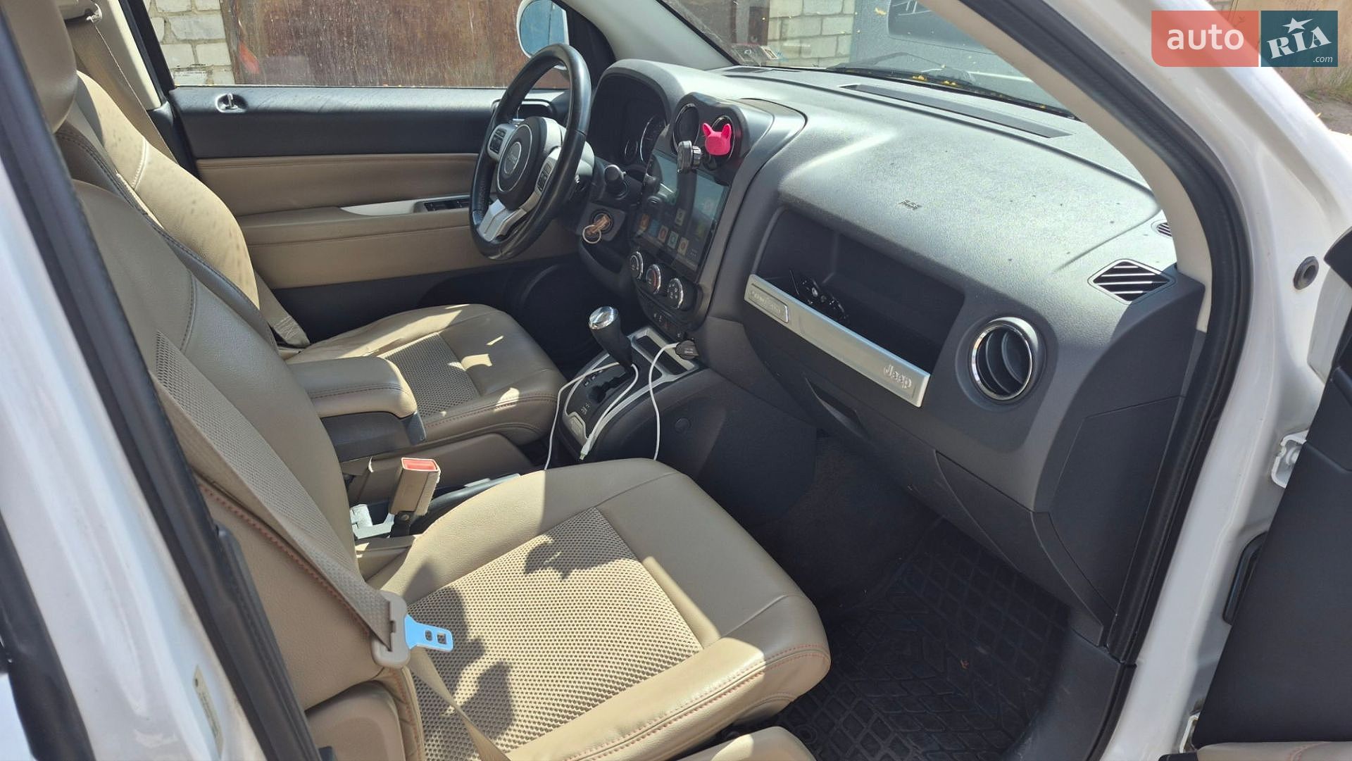 Jeep Compass 2013 VIN 1C4NJDEB7ED500970 фото оголошення 8 з 14