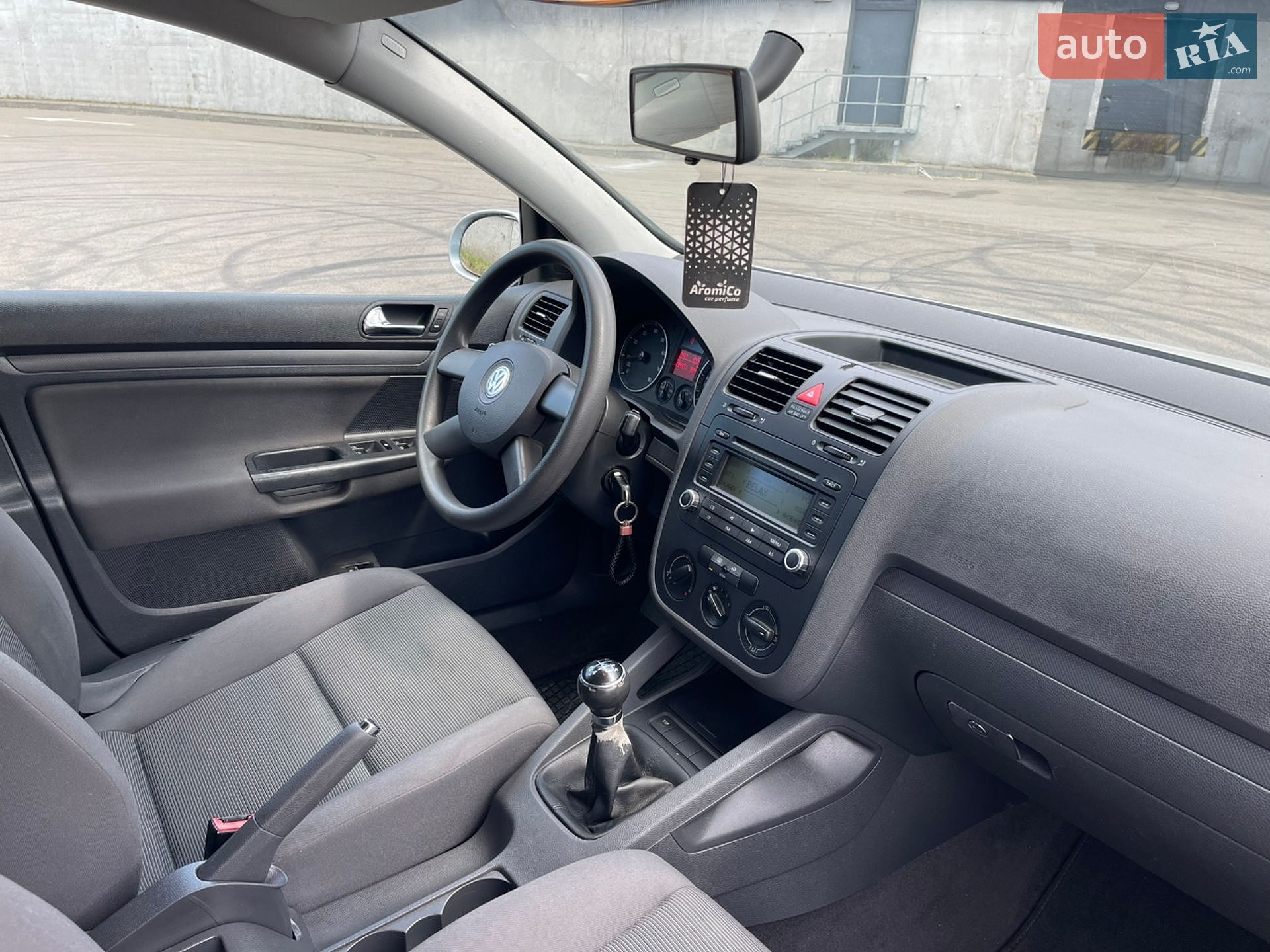 Volkswagen Golf 2005 VIN WVWZZZ1KZ5B036974 фото оголошення 13 з 25