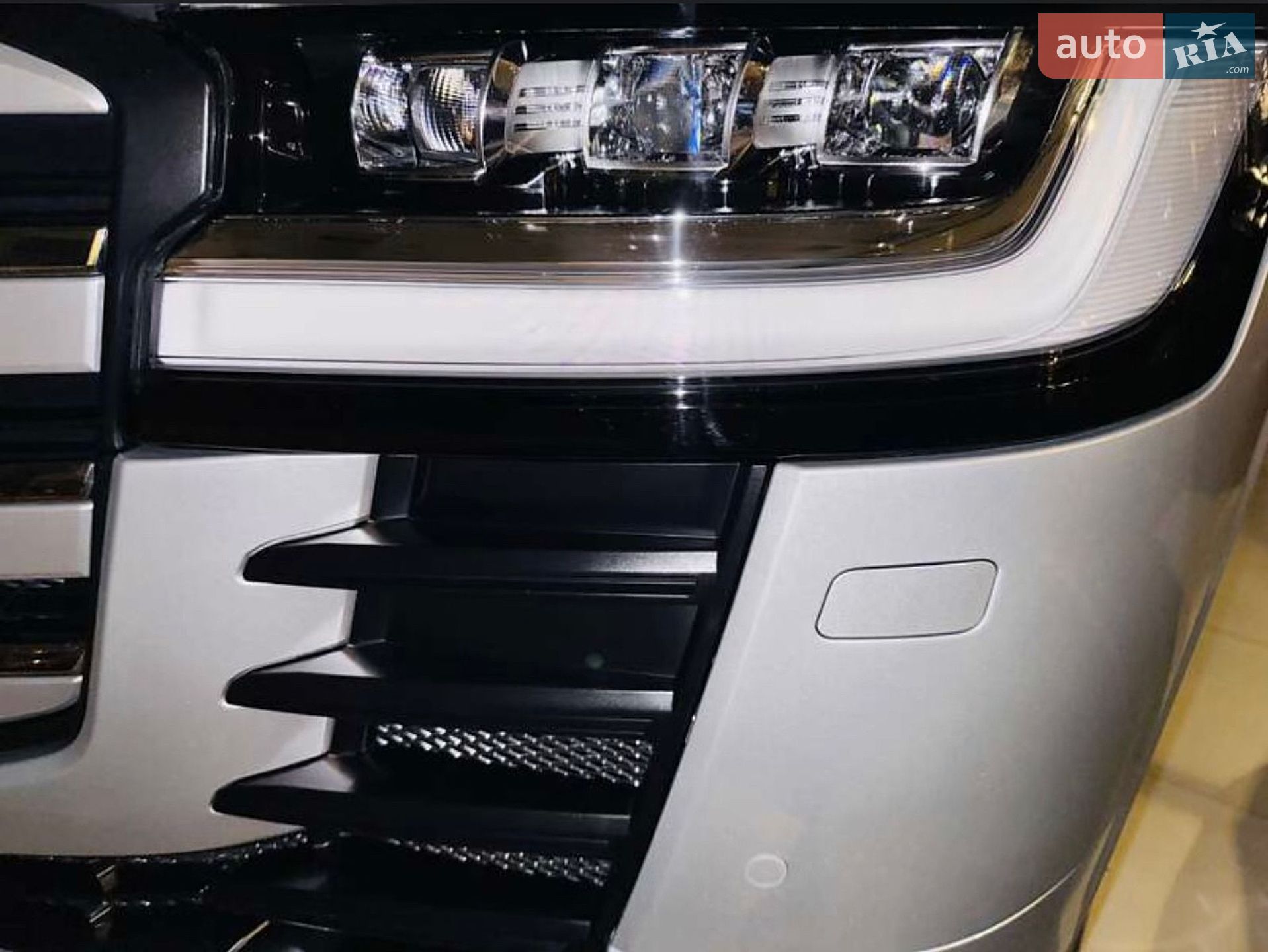 Toyota Land Cruiser 2021 VIN JTMABABJ004002236 фото оголошення 7 з 70