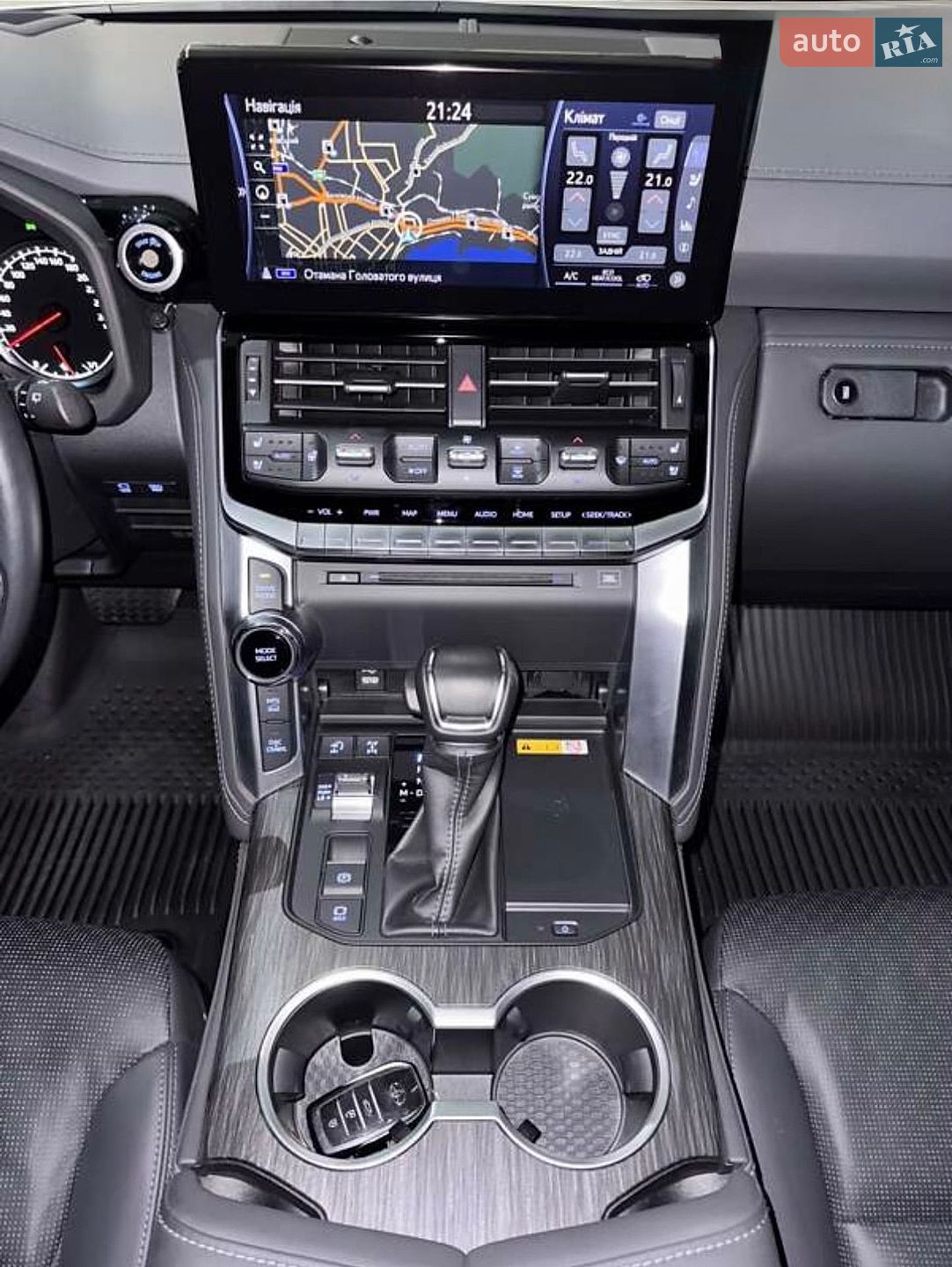 Toyota Land Cruiser 2021 VIN JTMABABJ004002236 фото оголошення 24 з 70