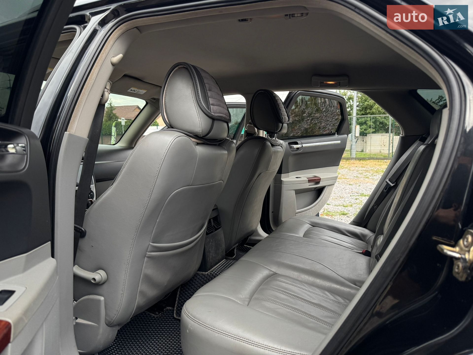 Chrysler 300C 2005 VIN 1A8G7E7V46Y111078 фото оголошення 14 з 32
