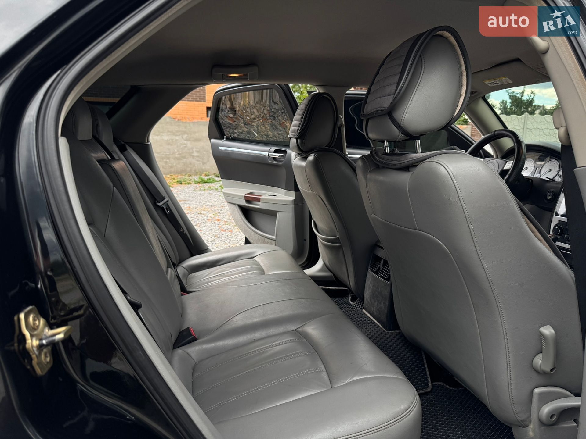 Chrysler 300C 2005 VIN 1A8G7E7V46Y111078 фото оголошення 18 з 32