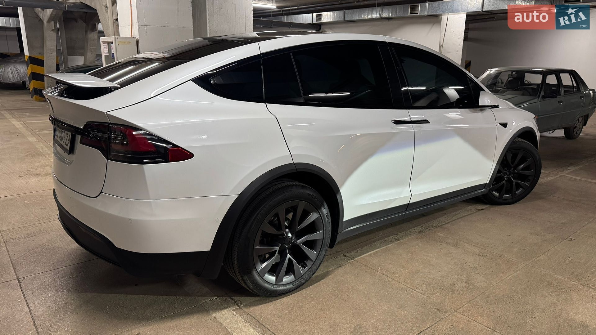 Tesla Model X 2021 VIN 5YJXCBE51MF326726 фото оголошення 3 з 24