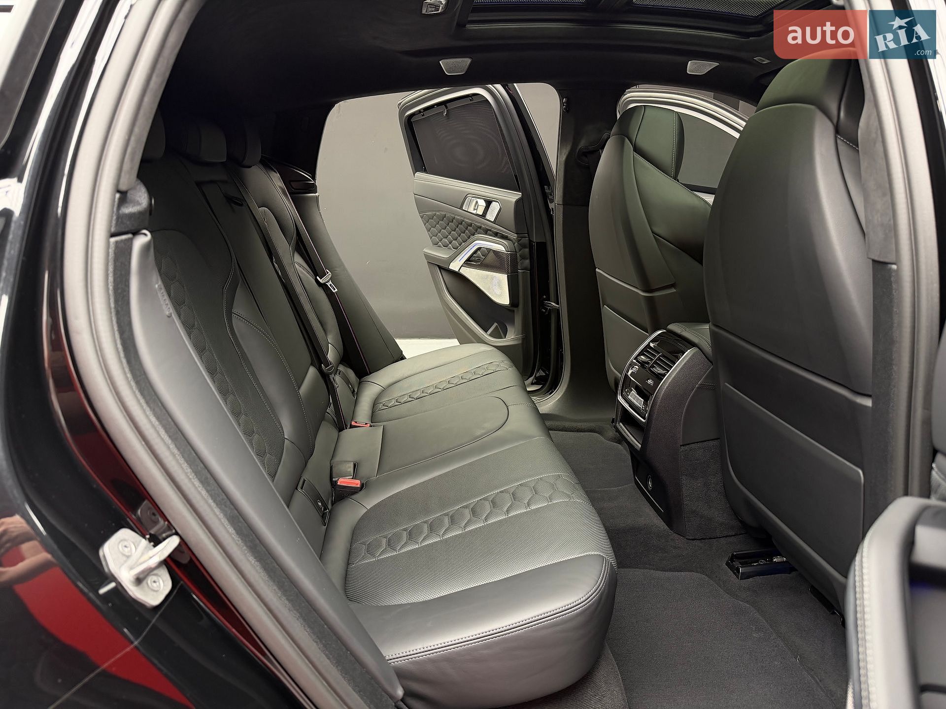BMW X6 M 2022 VIN WBSCY010209L01149 фото оголошення 48 з 61