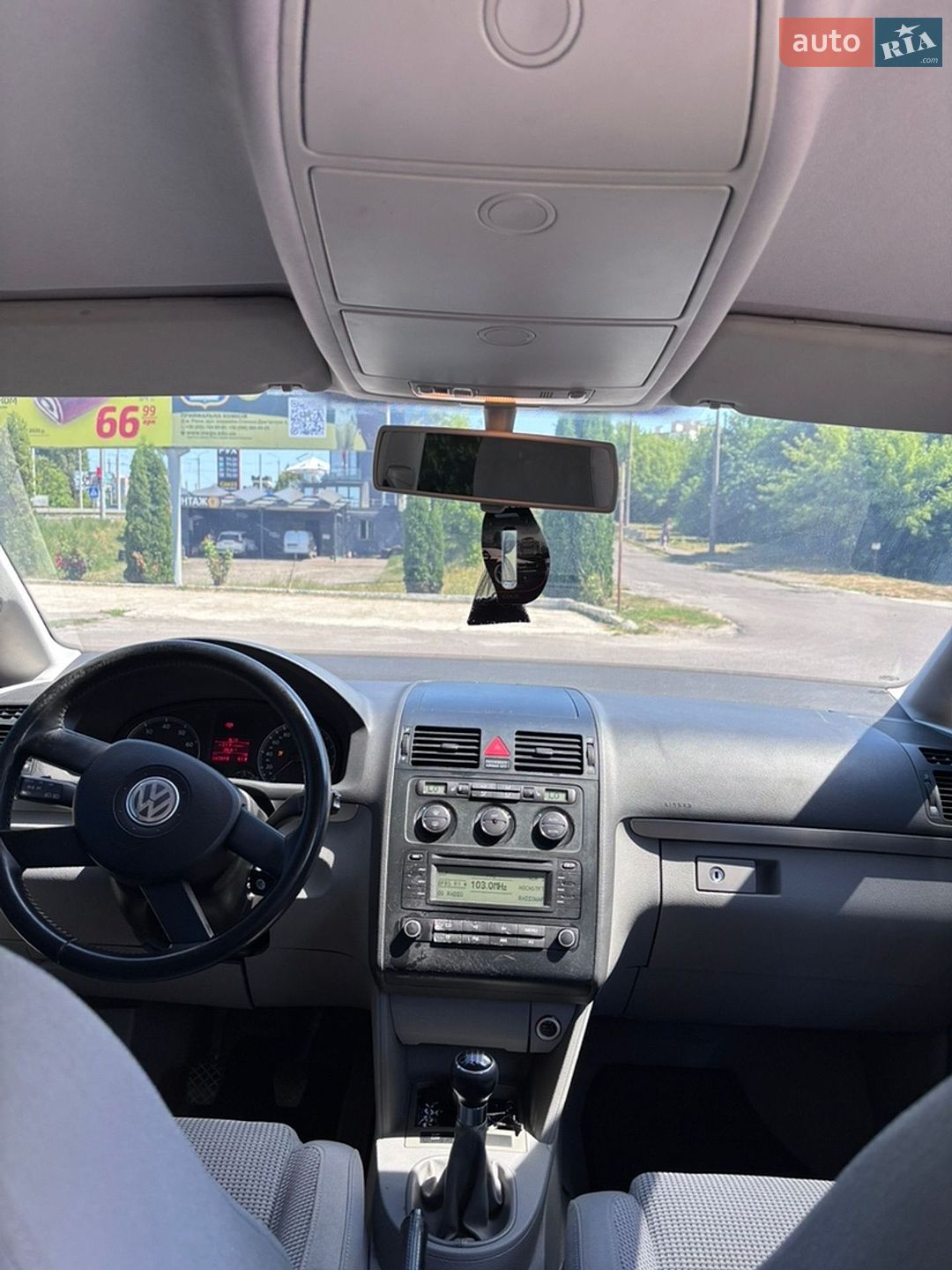 Volkswagen Touran 2003 VIN WVGZZZ1TZ3W014958 фото оголошення 10 з 13