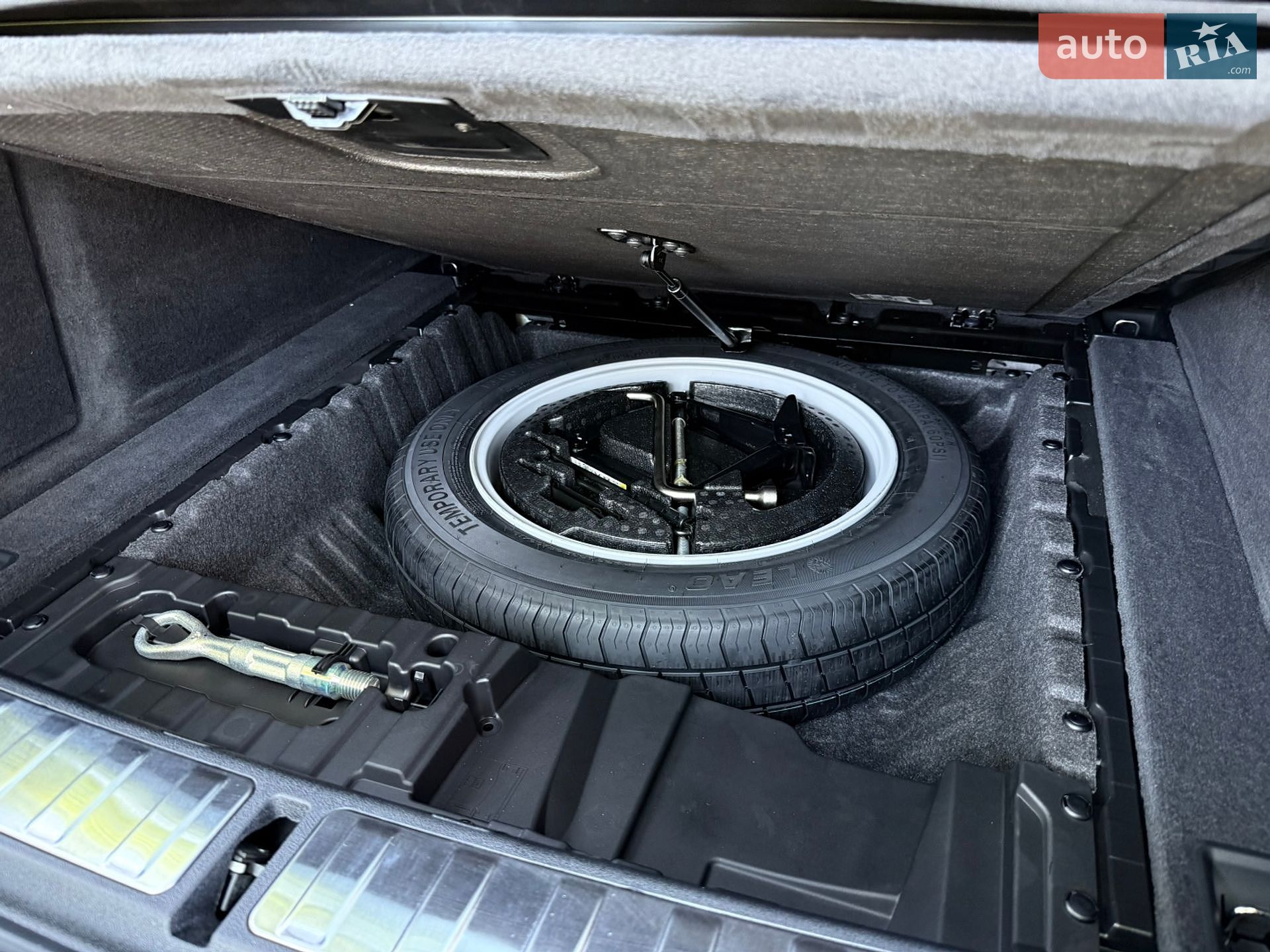 BMW X6 2025 VIN 5UX43EX01T9215428 фото оголошення 56 з 60
