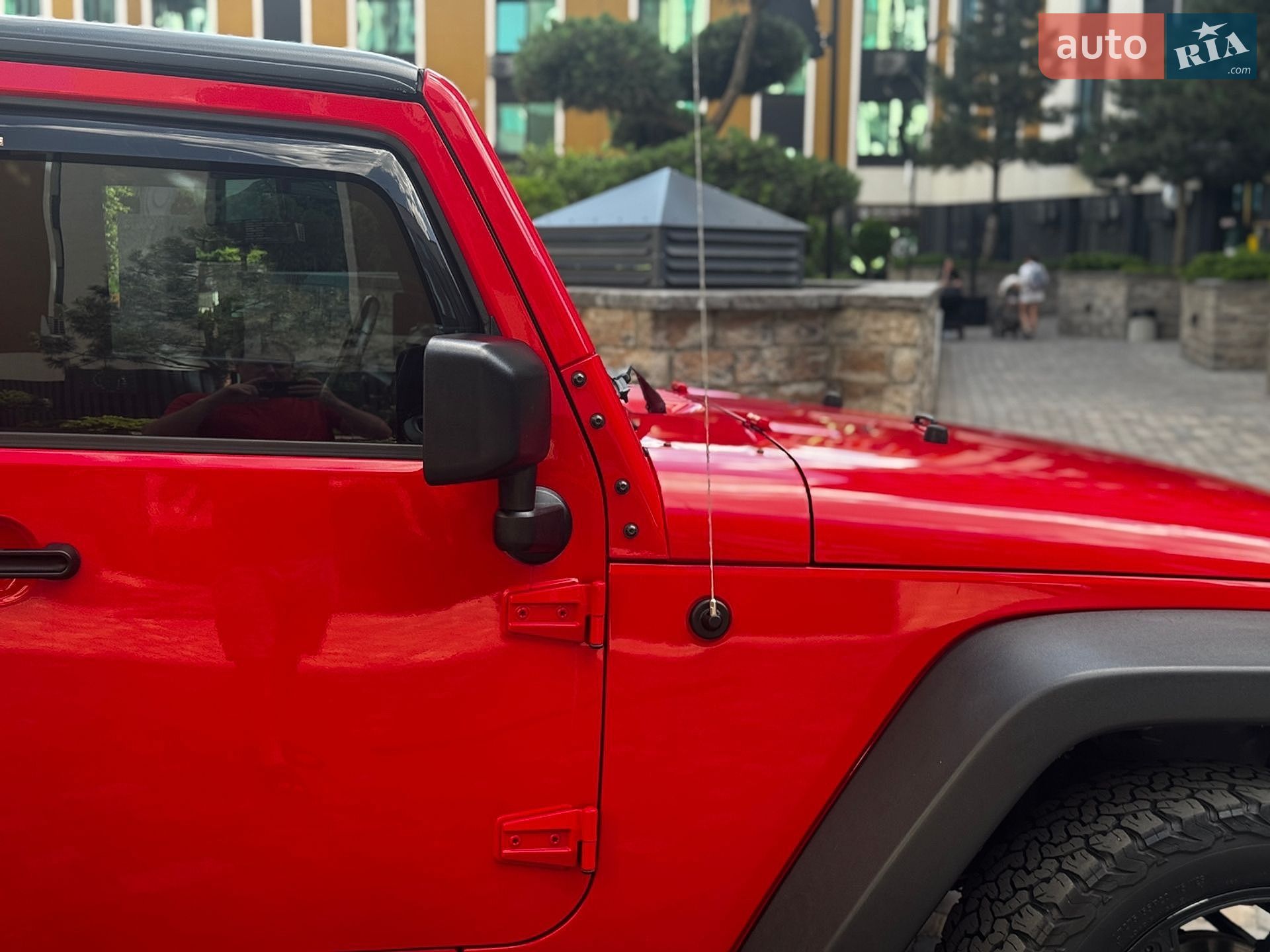 Jeep Wrangler 2016 VIN 1C4BJWDG5GL348711 фото оголошення 13 з 41
