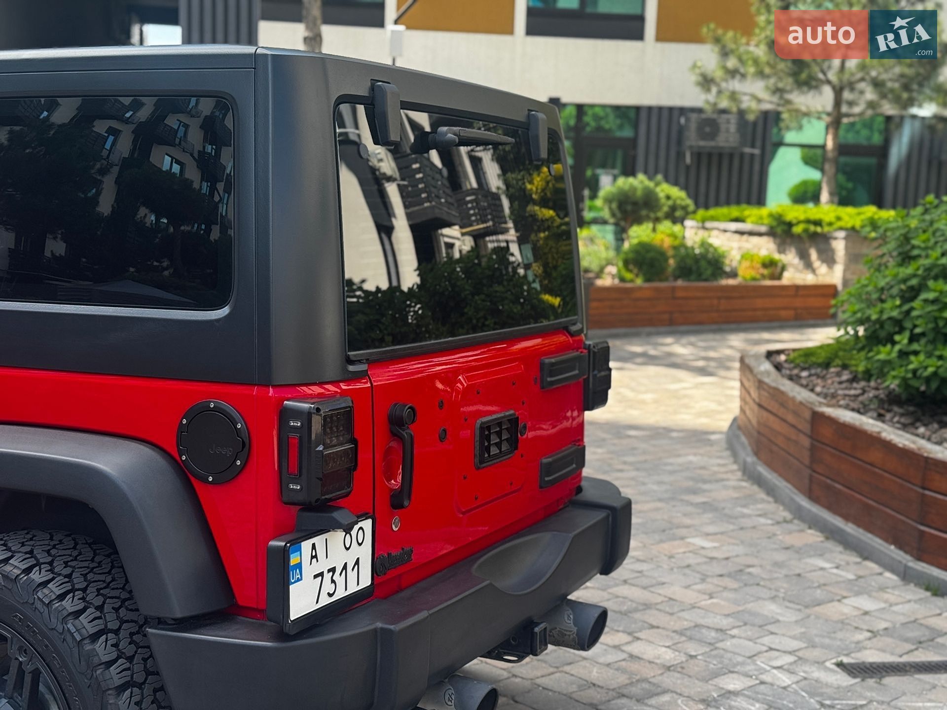 Jeep Wrangler 2016 VIN 1C4BJWDG5GL348711 фото оголошення 17 з 41