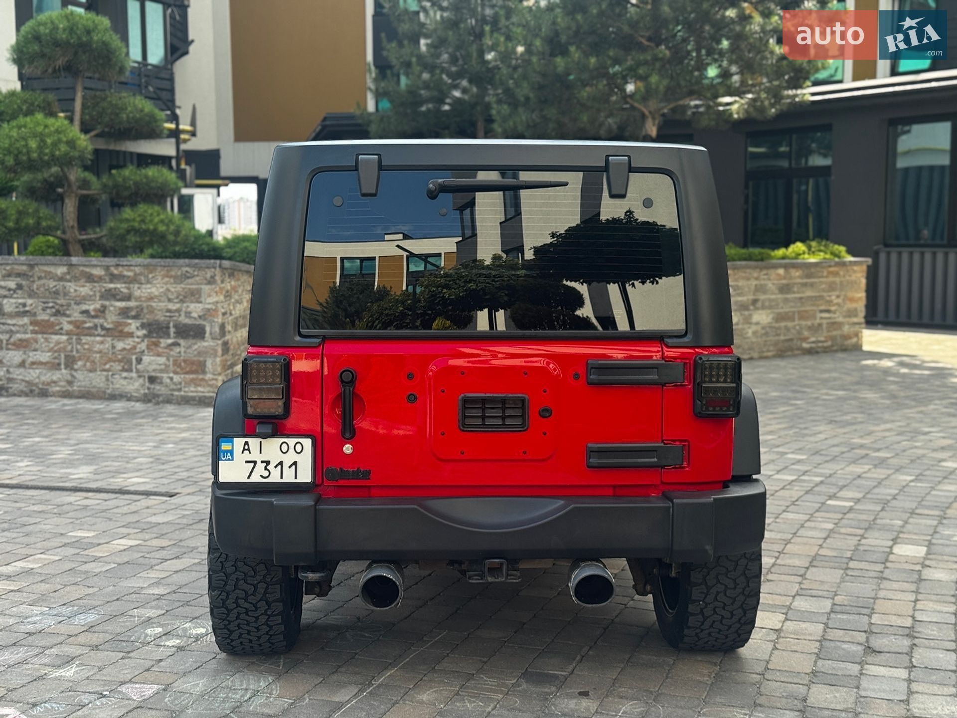 Jeep Wrangler 2016 VIN 1C4BJWDG5GL348711 фото оголошення 19 з 41