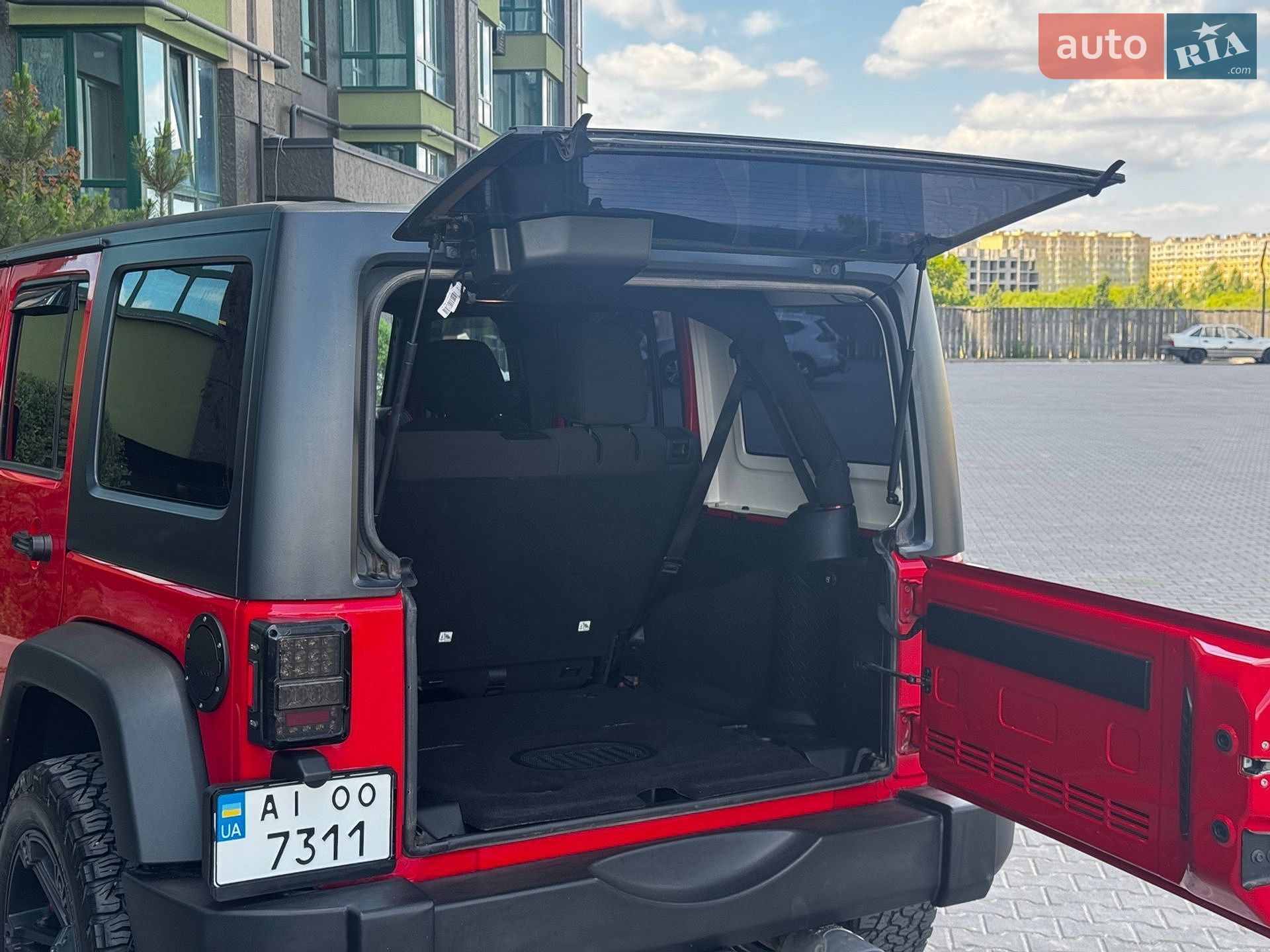 Jeep Wrangler 2016 VIN 1C4BJWDG5GL348711 фото оголошення 22 з 41