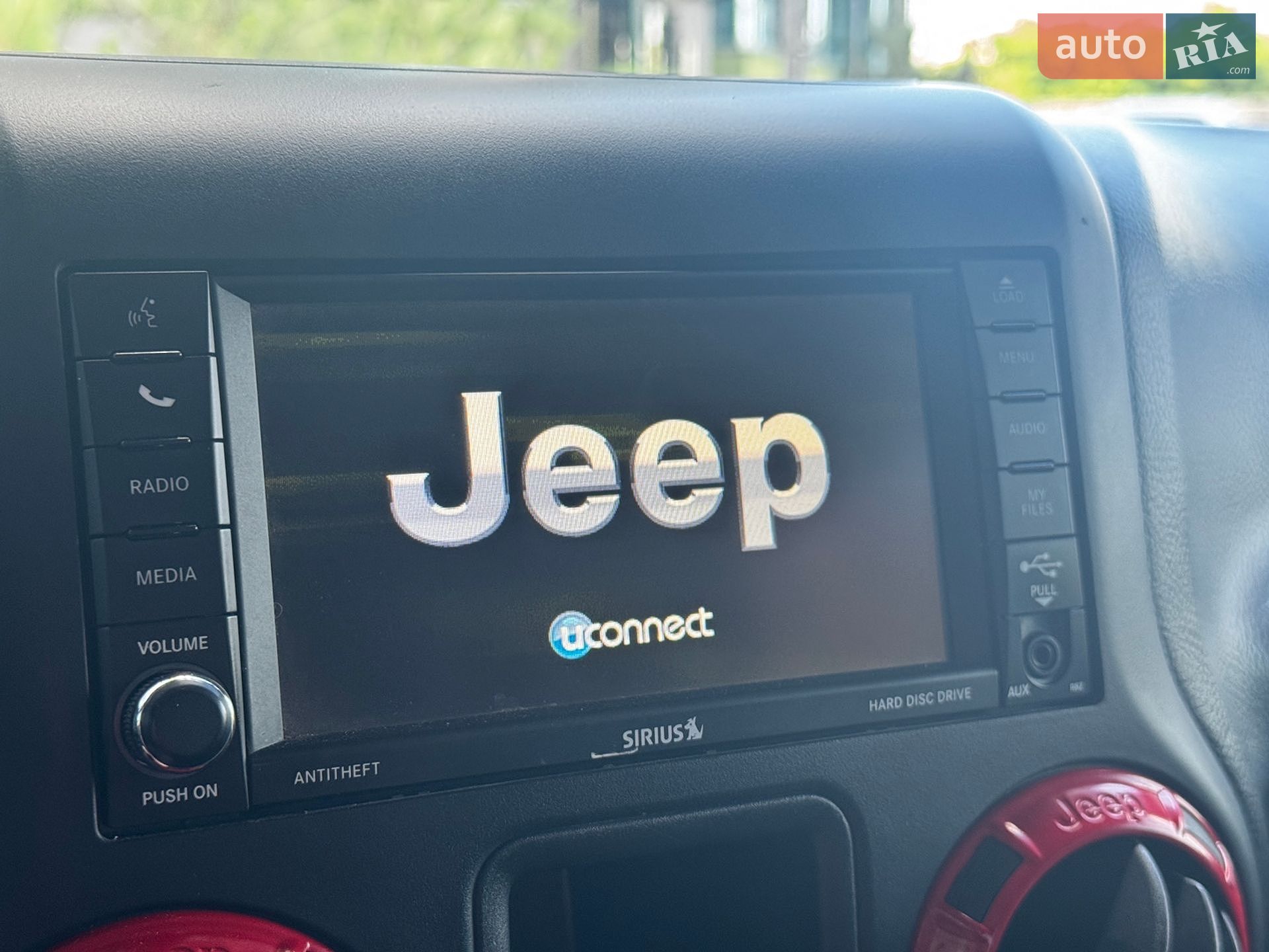 Jeep Wrangler 2016 VIN 1C4BJWDG5GL348711 фото оголошення 34 з 41