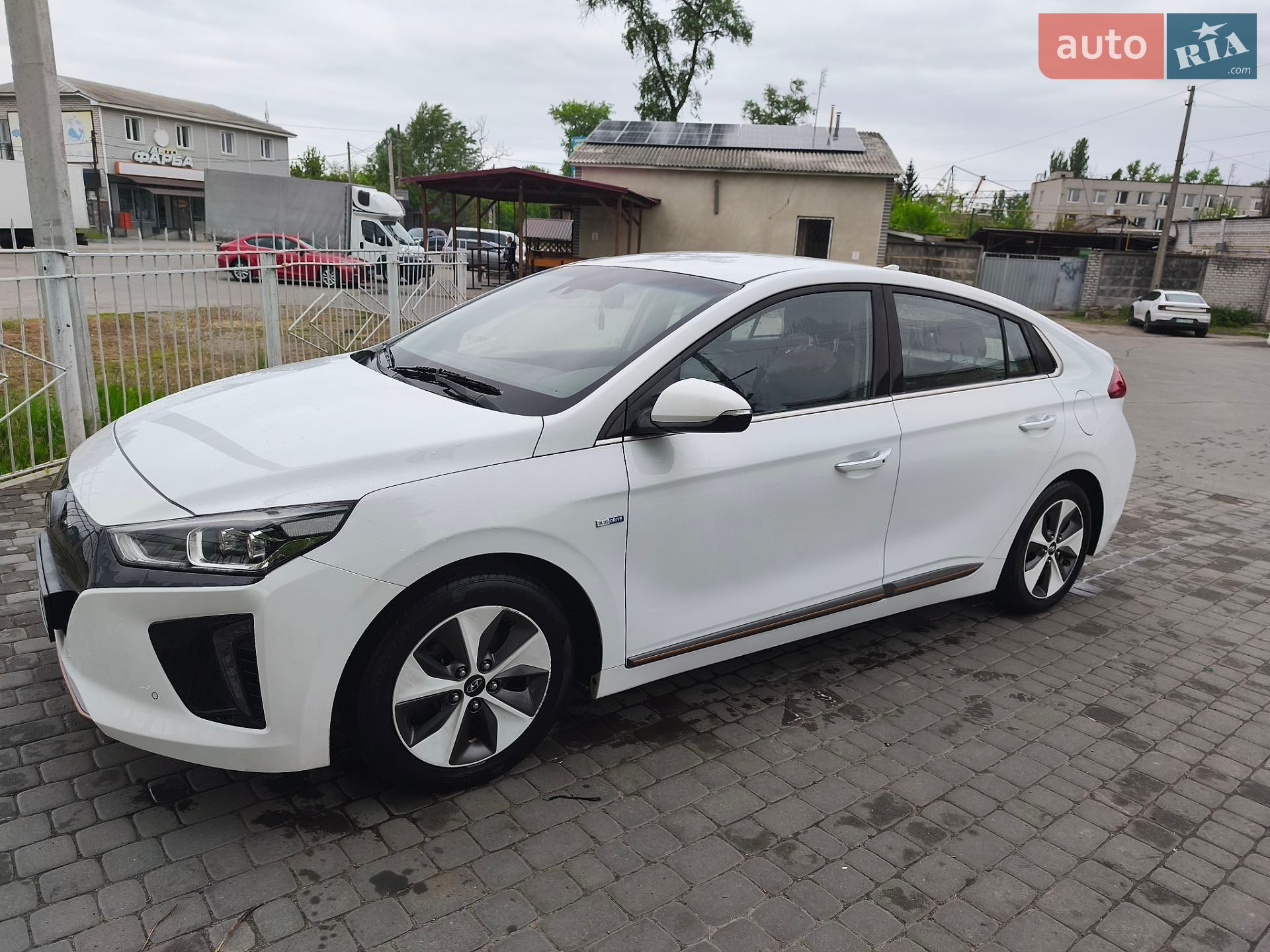 Hyundai Ioniq 2018 VIN KMHC851HFKU044664 фото оголошення 5 з 10