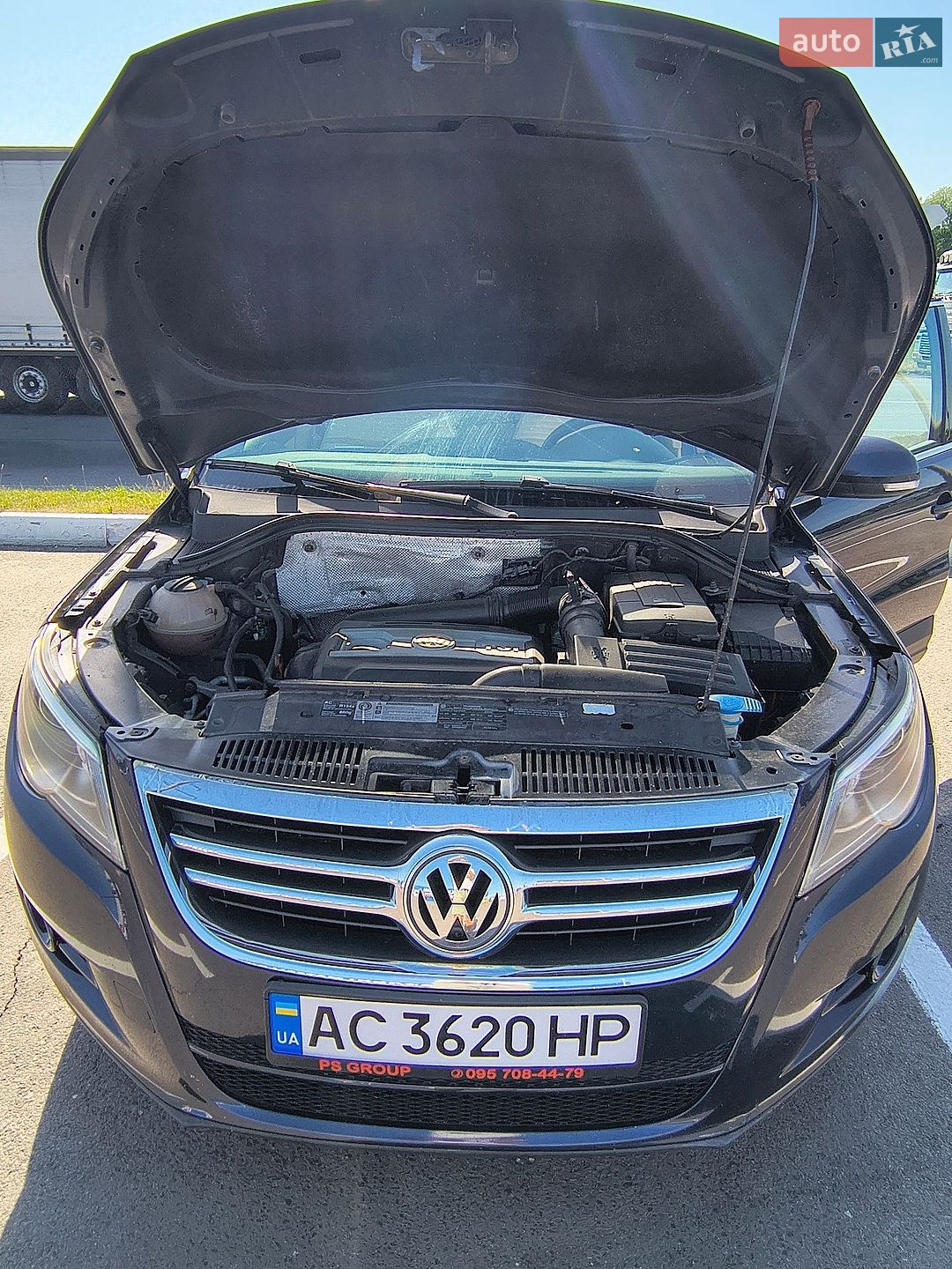 Volkswagen Tiguan 2010 VIN WVGBV7AX7BW515054 фото оголошення 10 з 22