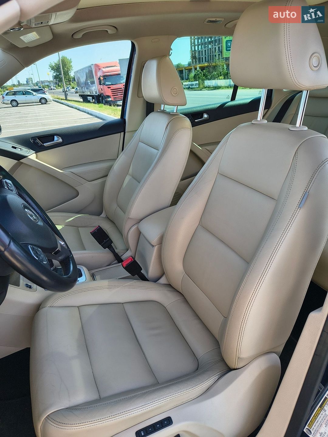 Volkswagen Tiguan 2010 VIN WVGBV7AX7BW515054 фото оголошення 16 з 22