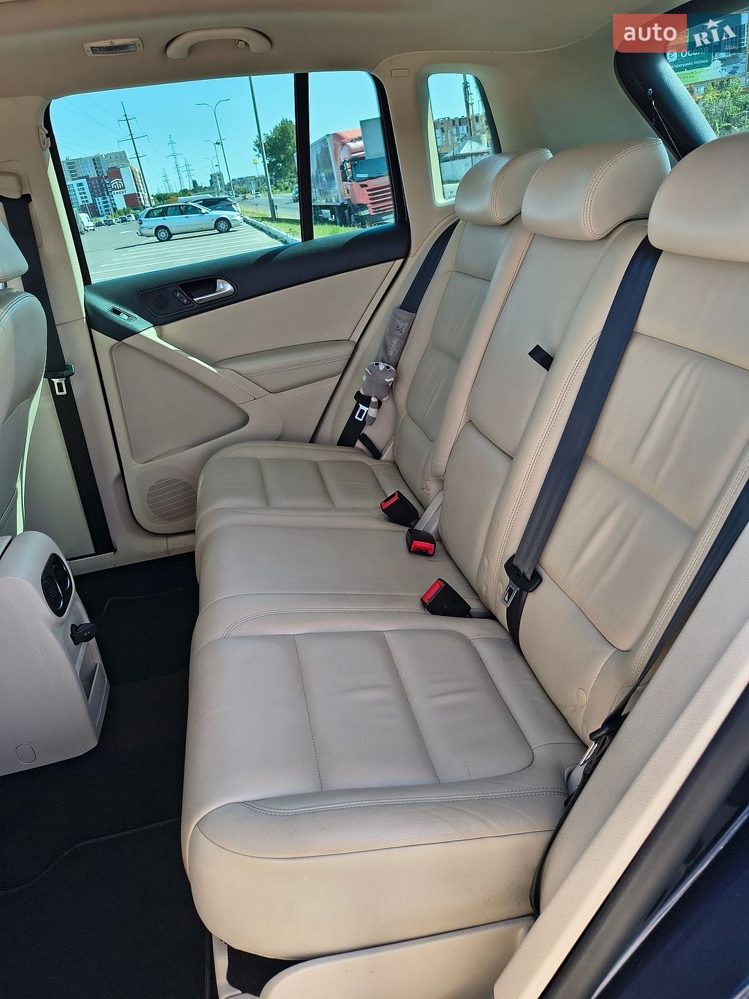 Volkswagen Tiguan 2010 VIN WVGBV7AX7BW515054 фото оголошення 19 з 22