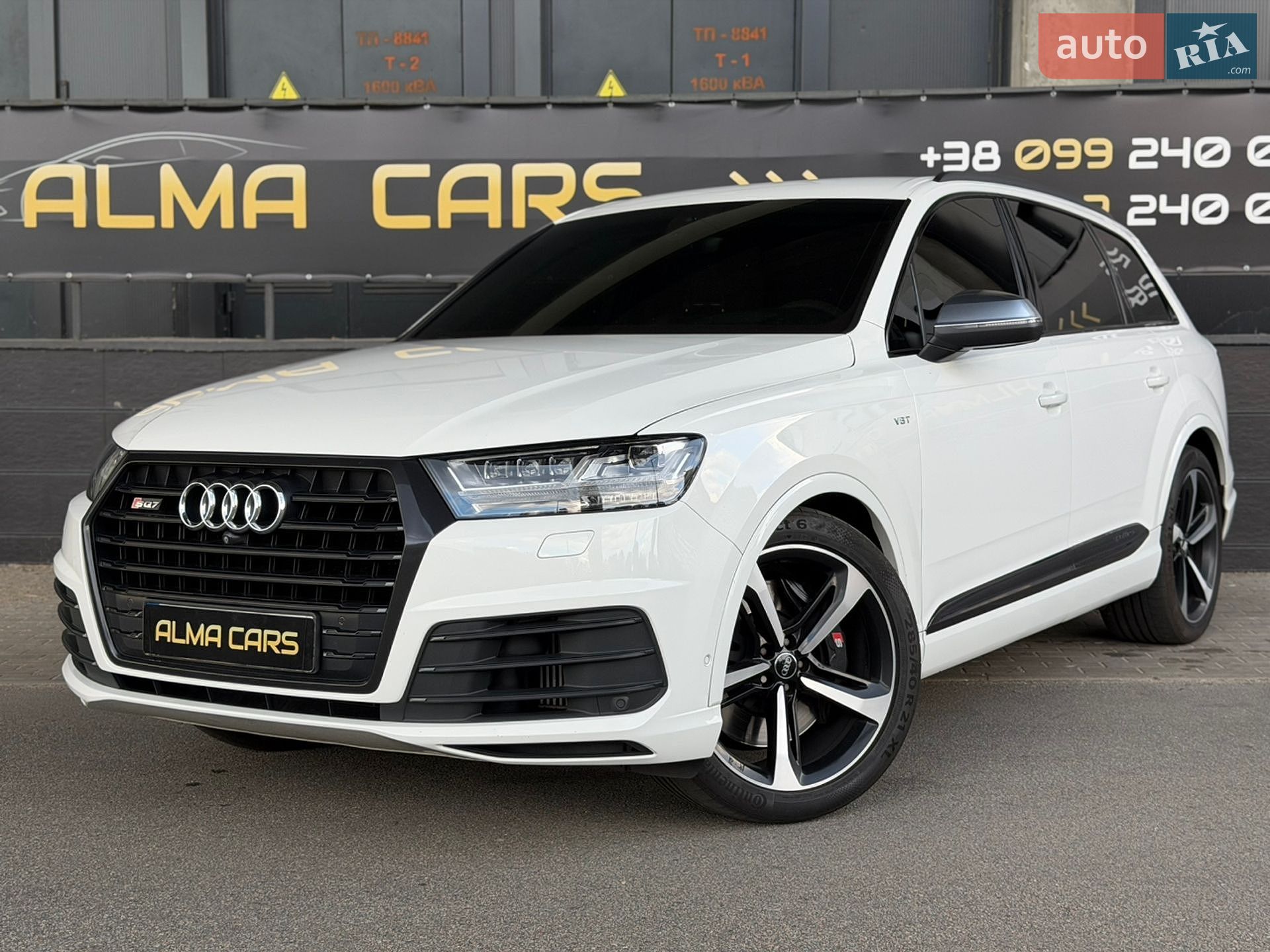 Audi SQ7 2017 VIN WAUZZZ4M5JD014949 фото оголошення 2 з 98