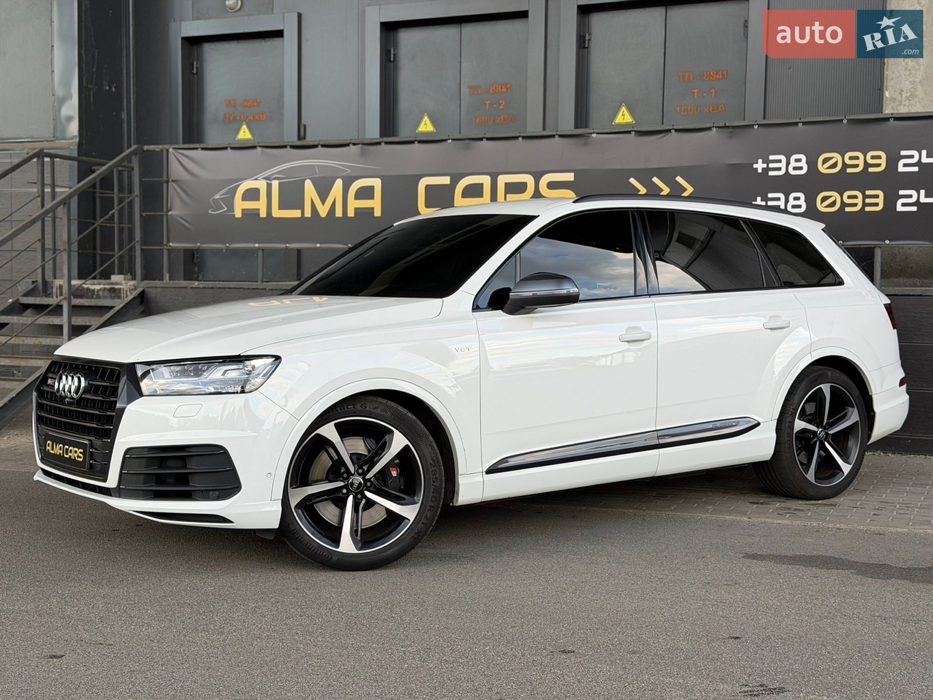 Audi SQ7 2017 VIN WAUZZZ4M5JD014949 фото оголошення 6 з 98