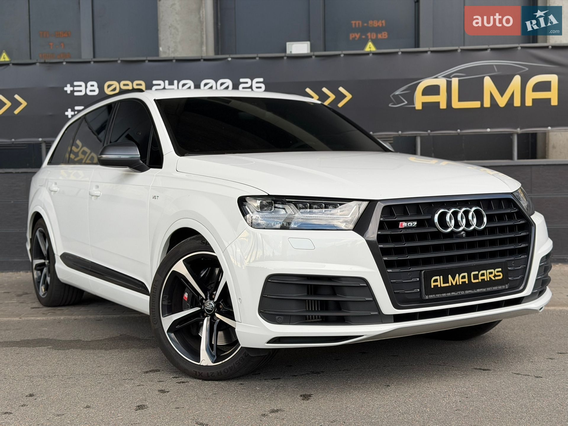 Audi SQ7 2017 VIN WAUZZZ4M5JD014949 фото оголошення 15 з 98
