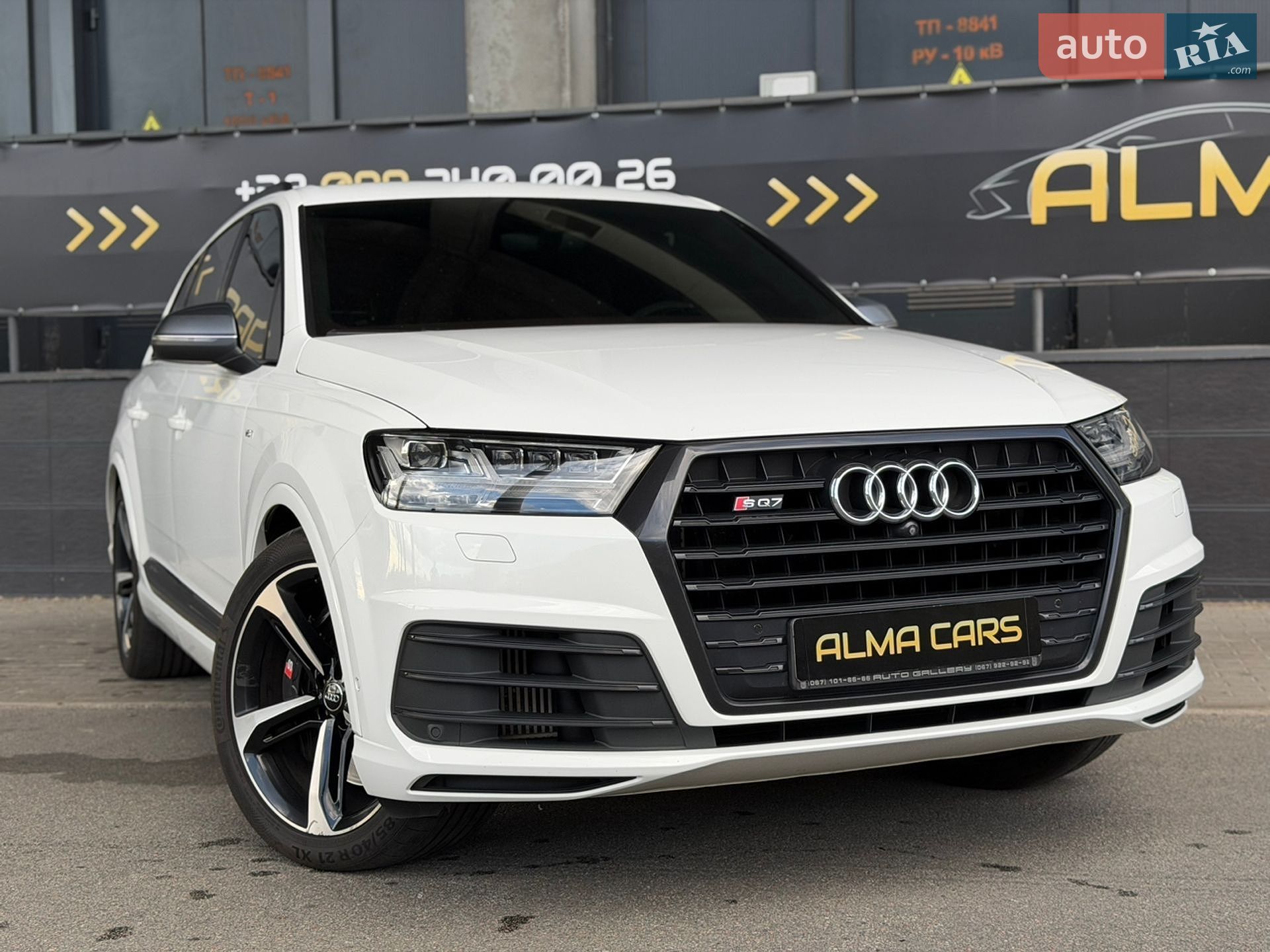 Audi SQ7 2017 VIN WAUZZZ4M5JD014949 фото оголошення 16 з 98