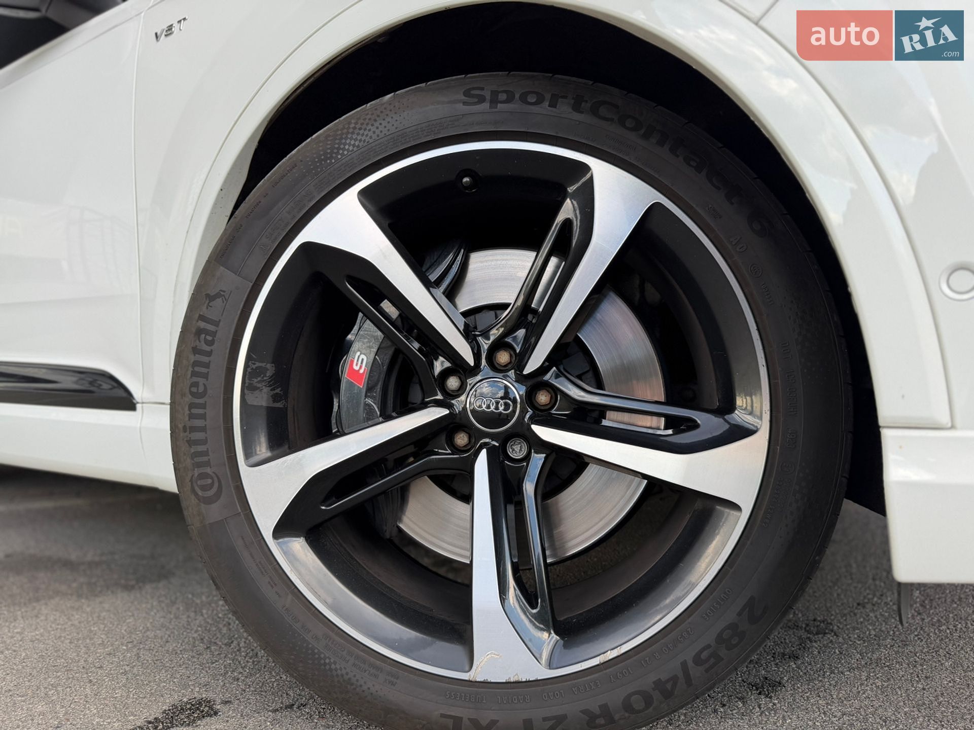 Audi SQ7 2017 VIN WAUZZZ4M5JD014949 фото оголошення 19 з 98